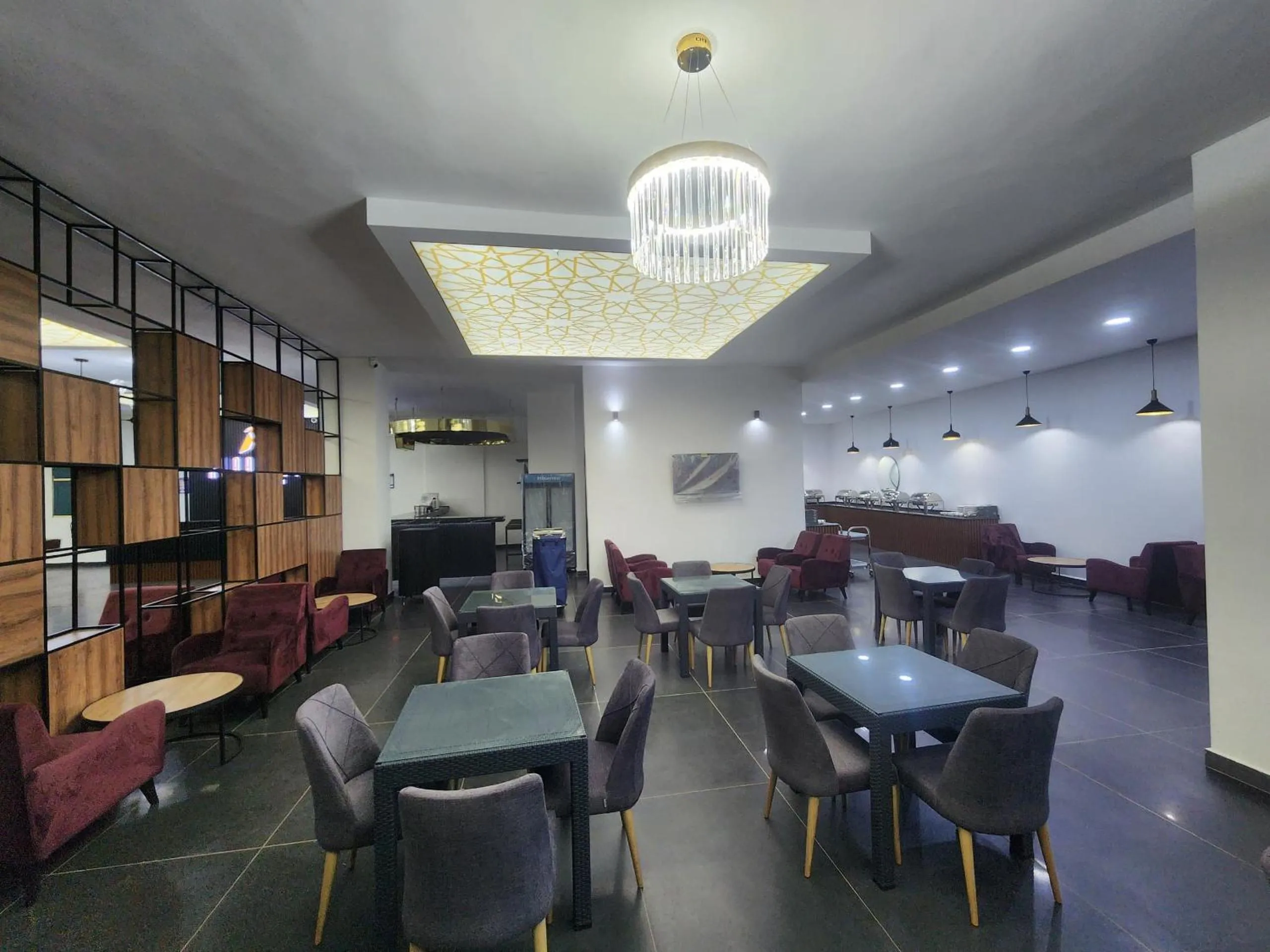 Restaurant/places to eat in Albatros Premium Hôtel