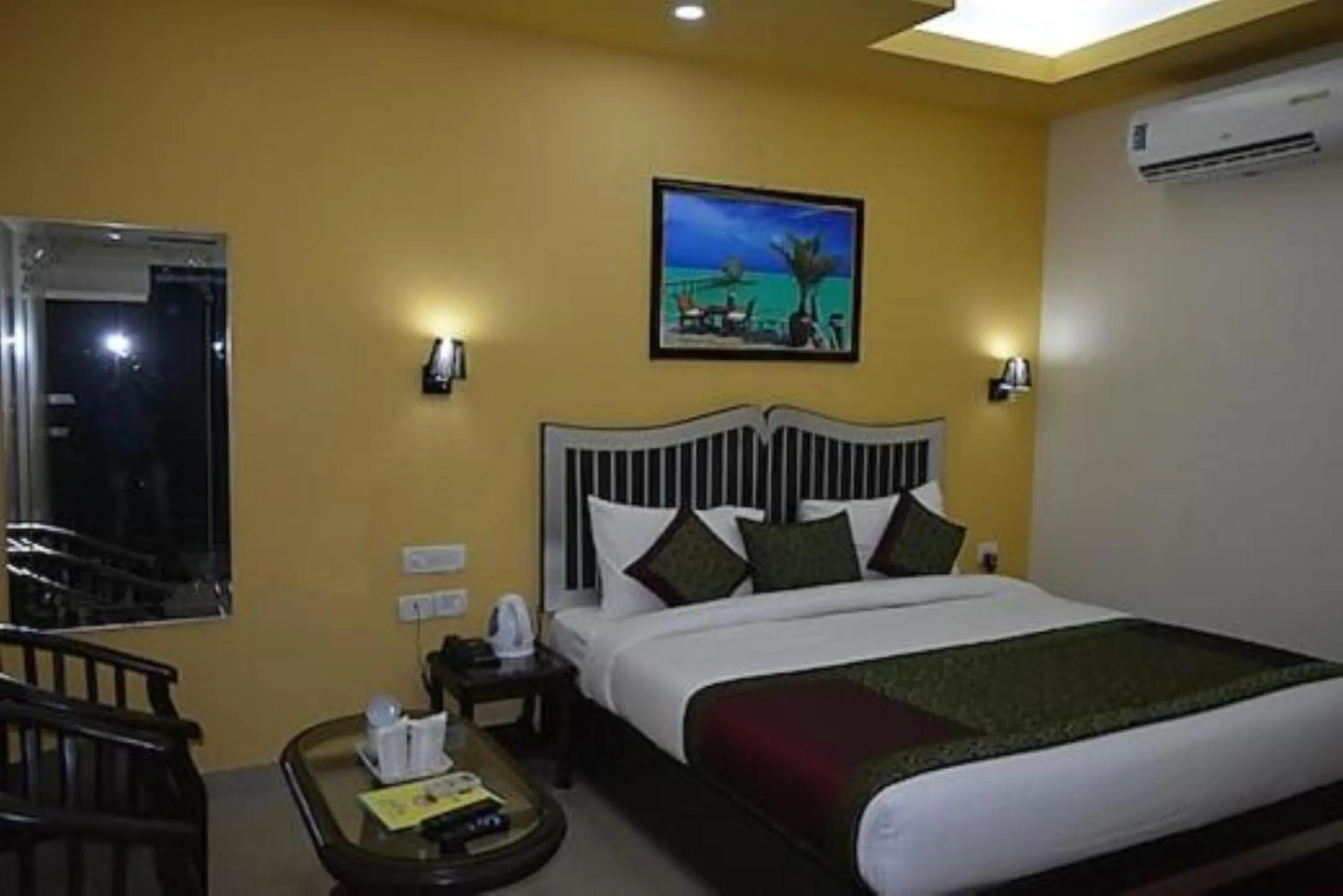 Jet Fox by Aero View Hotel, Delhi Airport