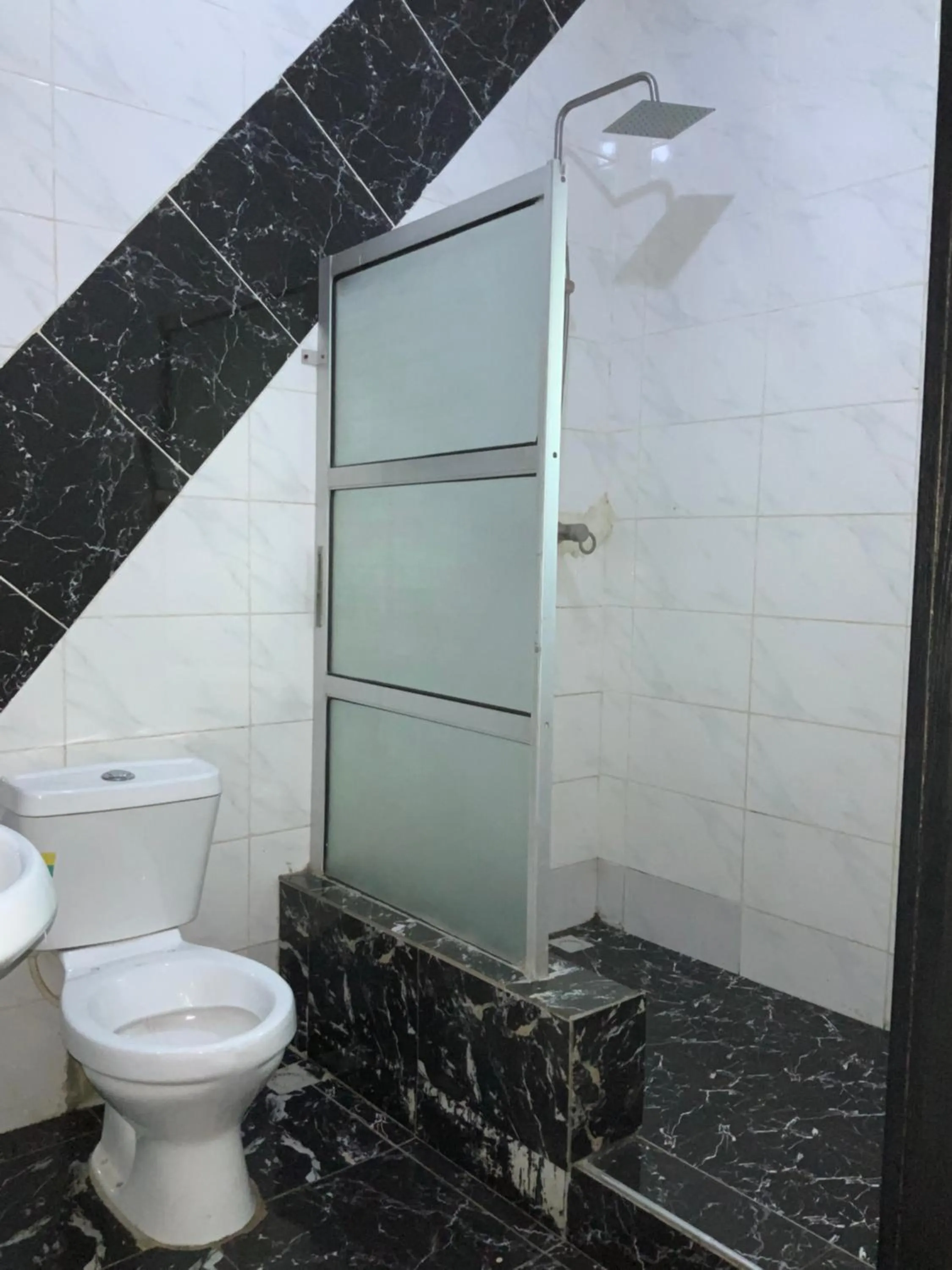 Senators Suites and Towers Hotel