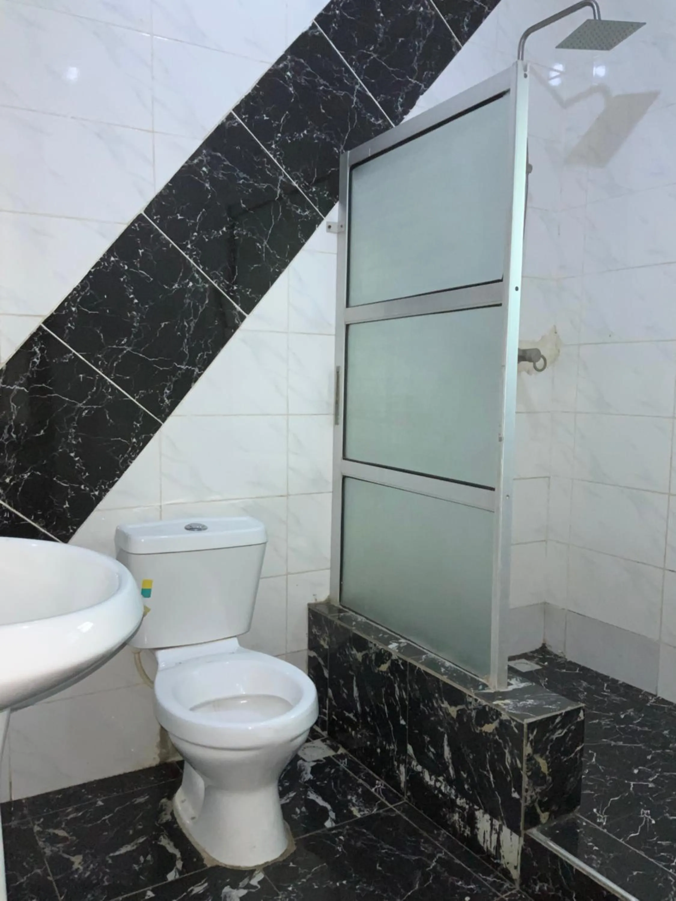 Senators Suites and Towers Hotel