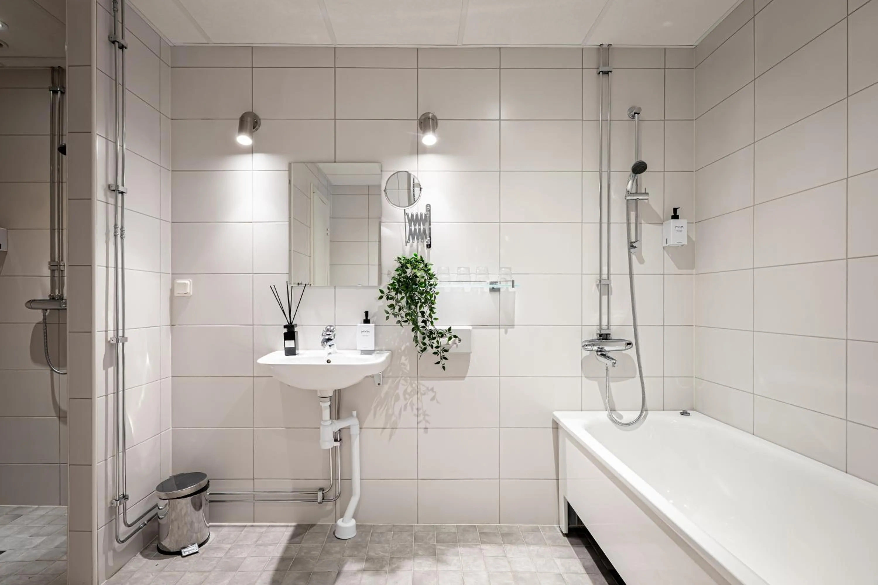 Bathroom in Injoy Premium Hotel Solna