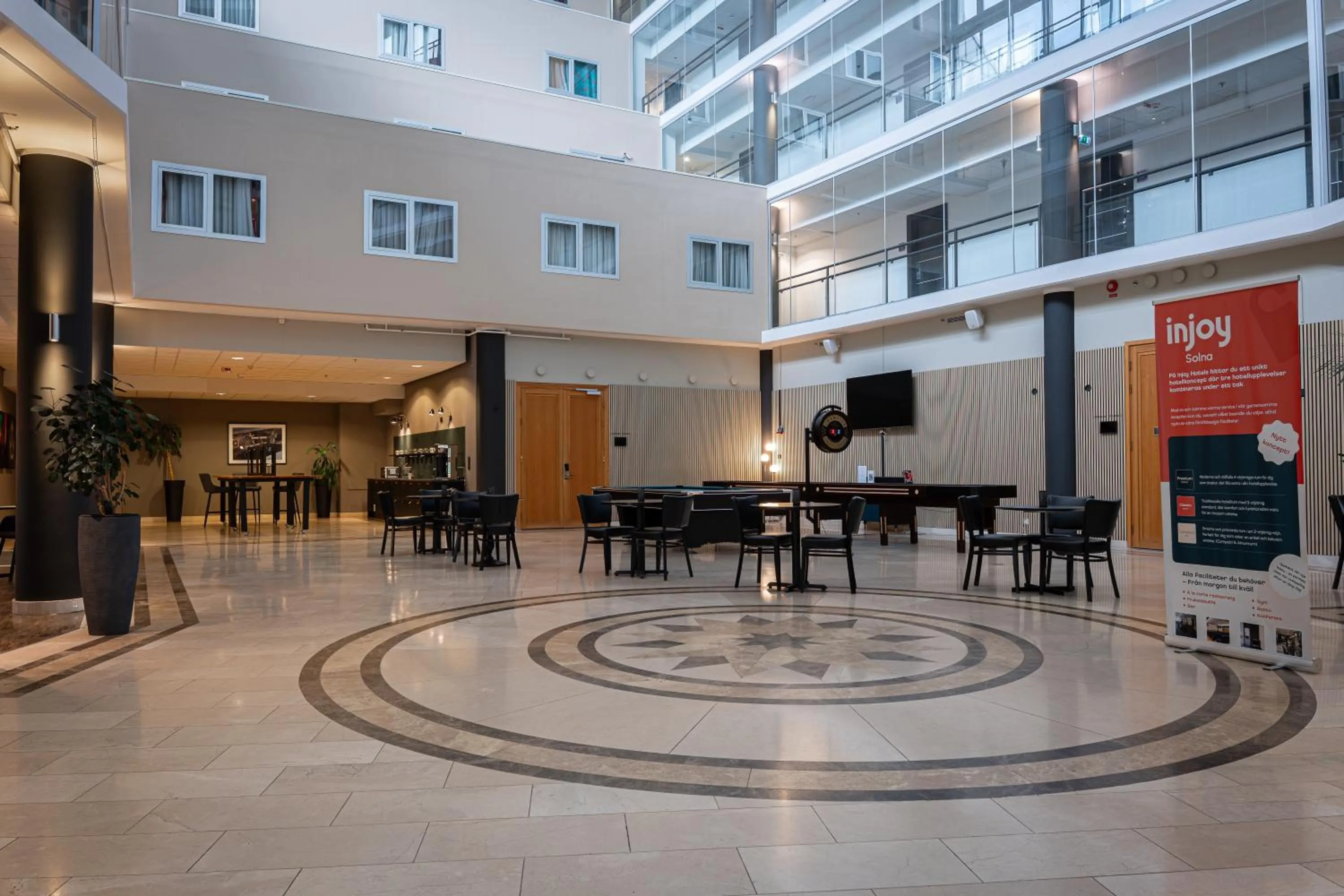 Lounge or bar in Injoy Premium Hotel Solna