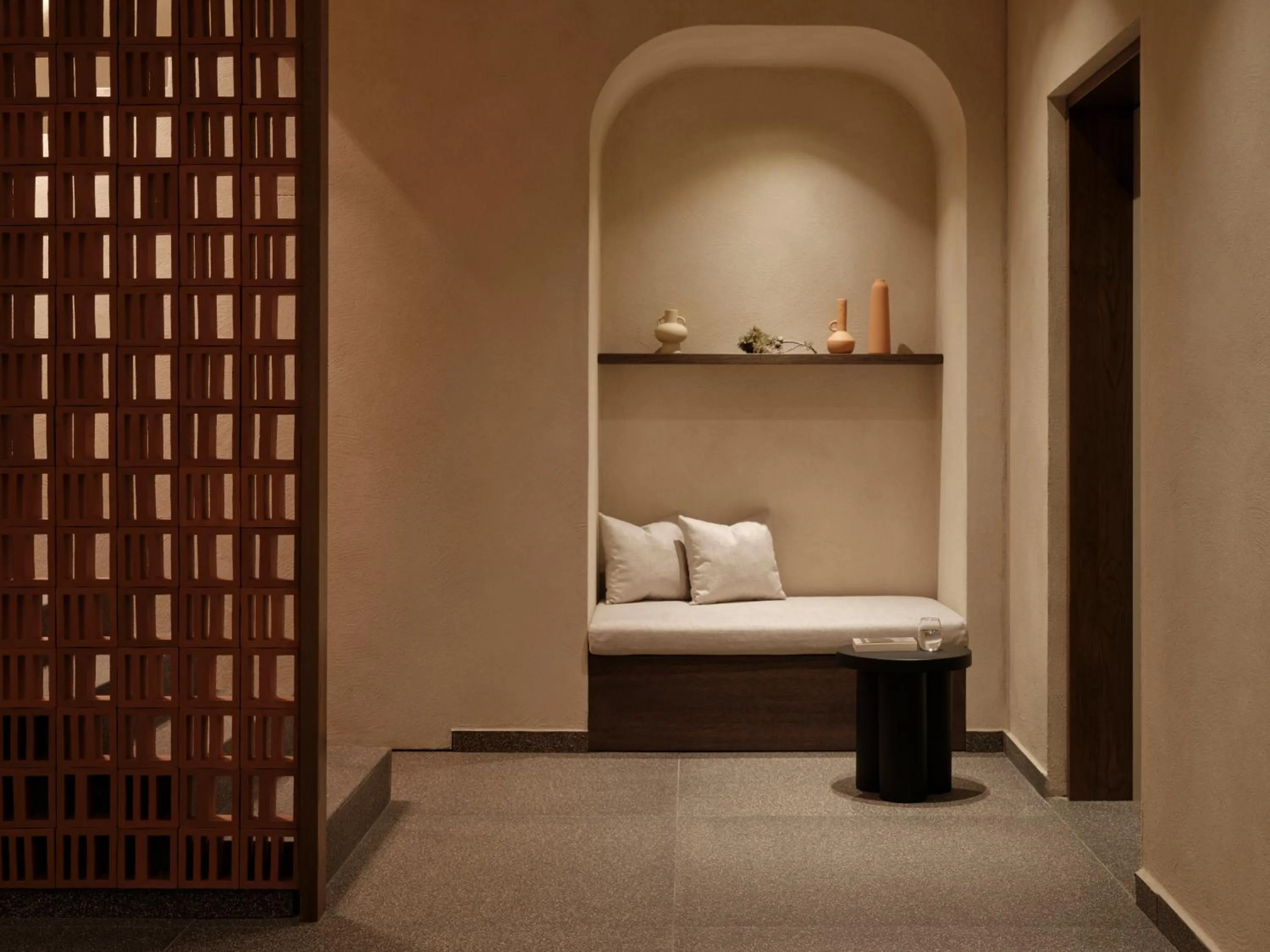 Living room, Bed in Enarma Suites & Spa Wellness Retreat