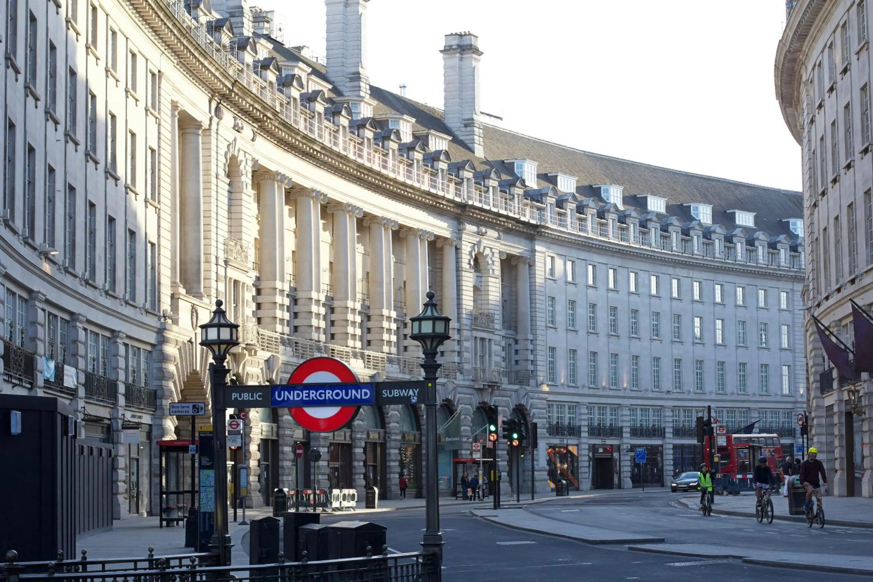 Area and facilities in Zedwell Capsule Hotel Piccadilly Circus