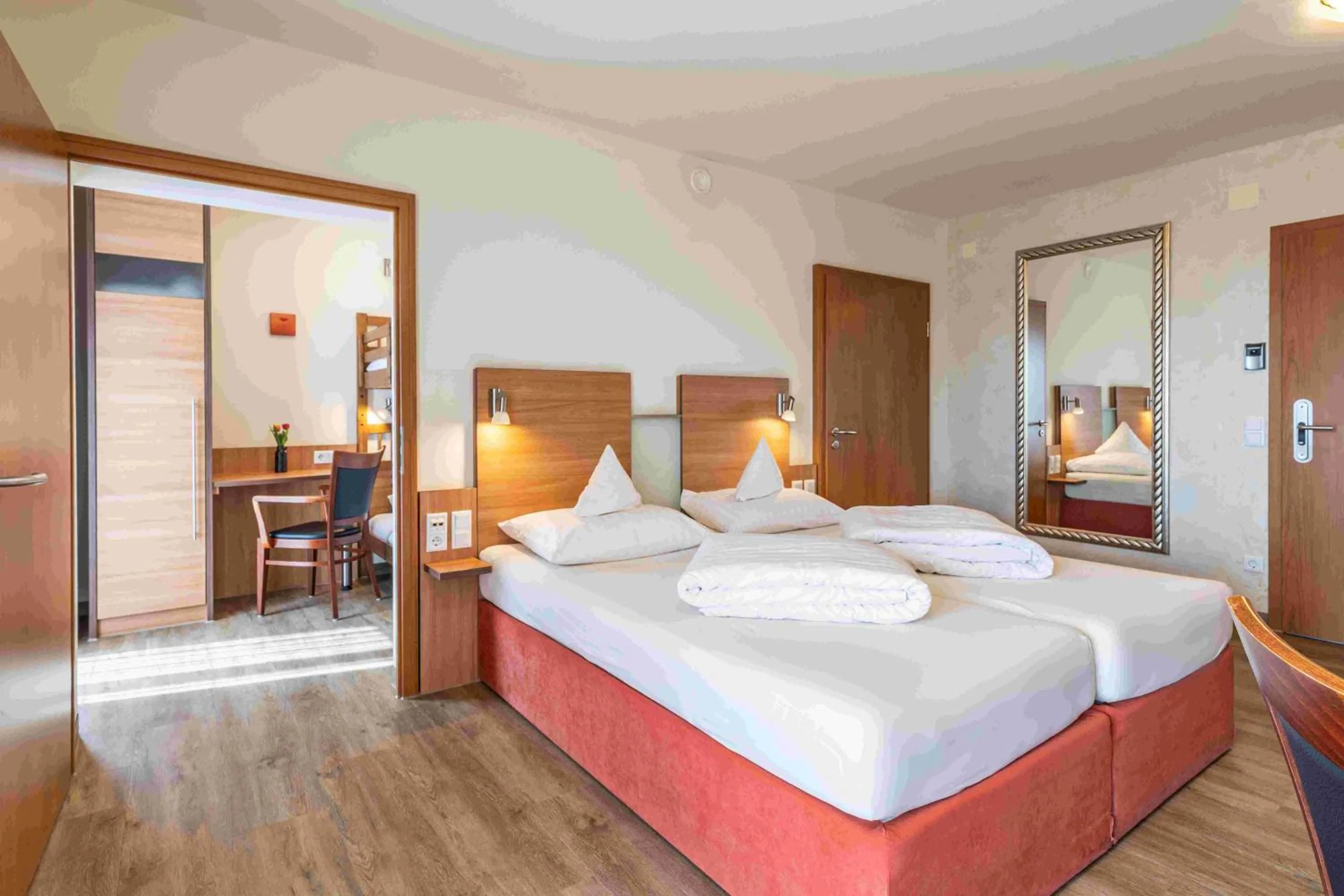 Family Suite with Balcony in Hotel Hagnauer Hof