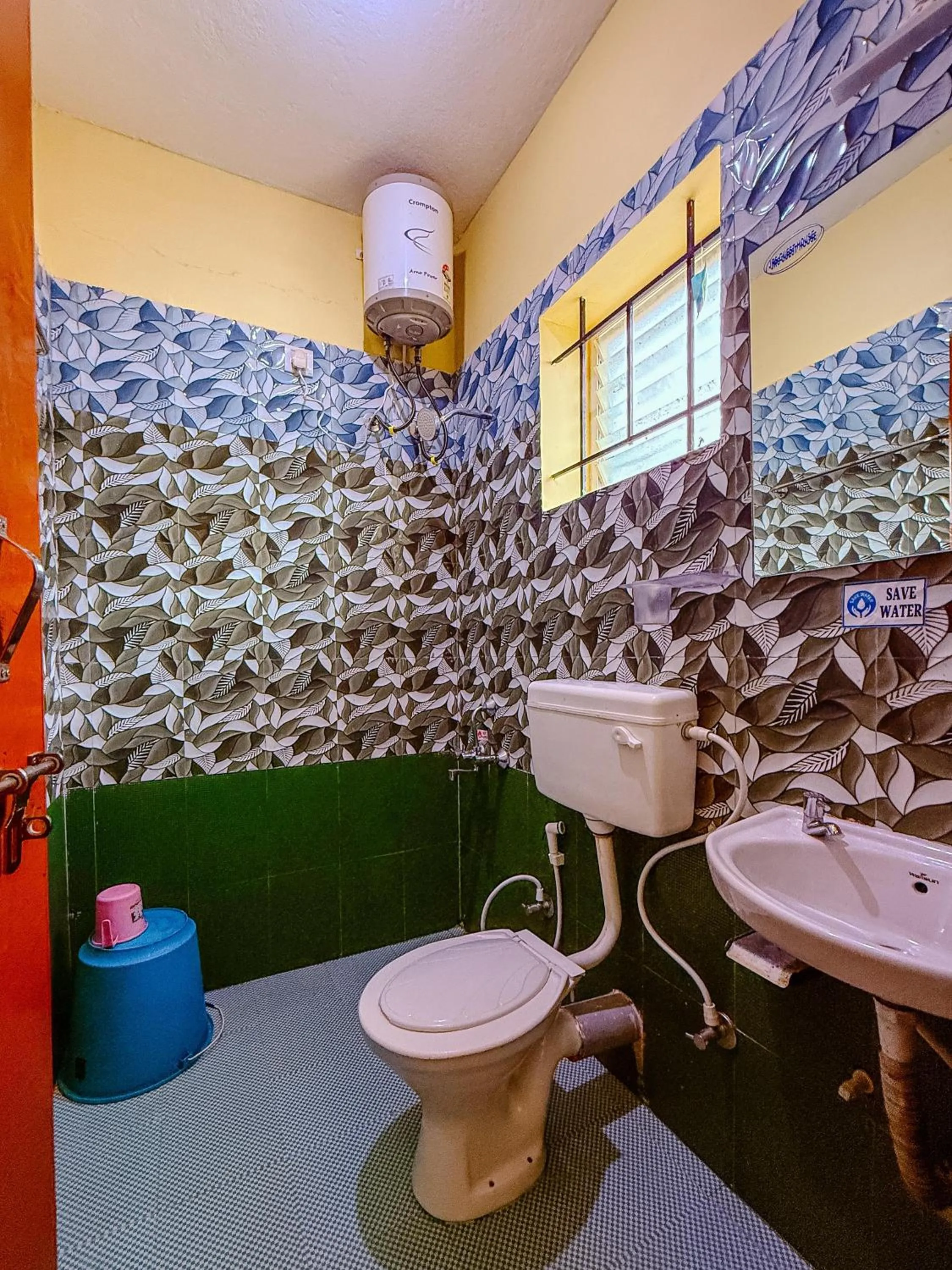 Toilet in Kodai Hillscape