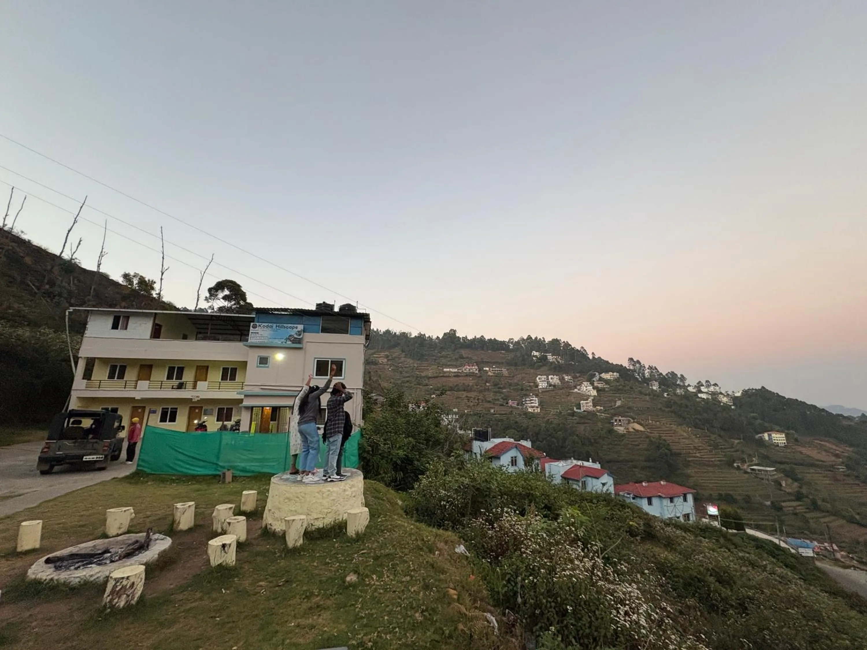 Property building in Kodai Hillscape