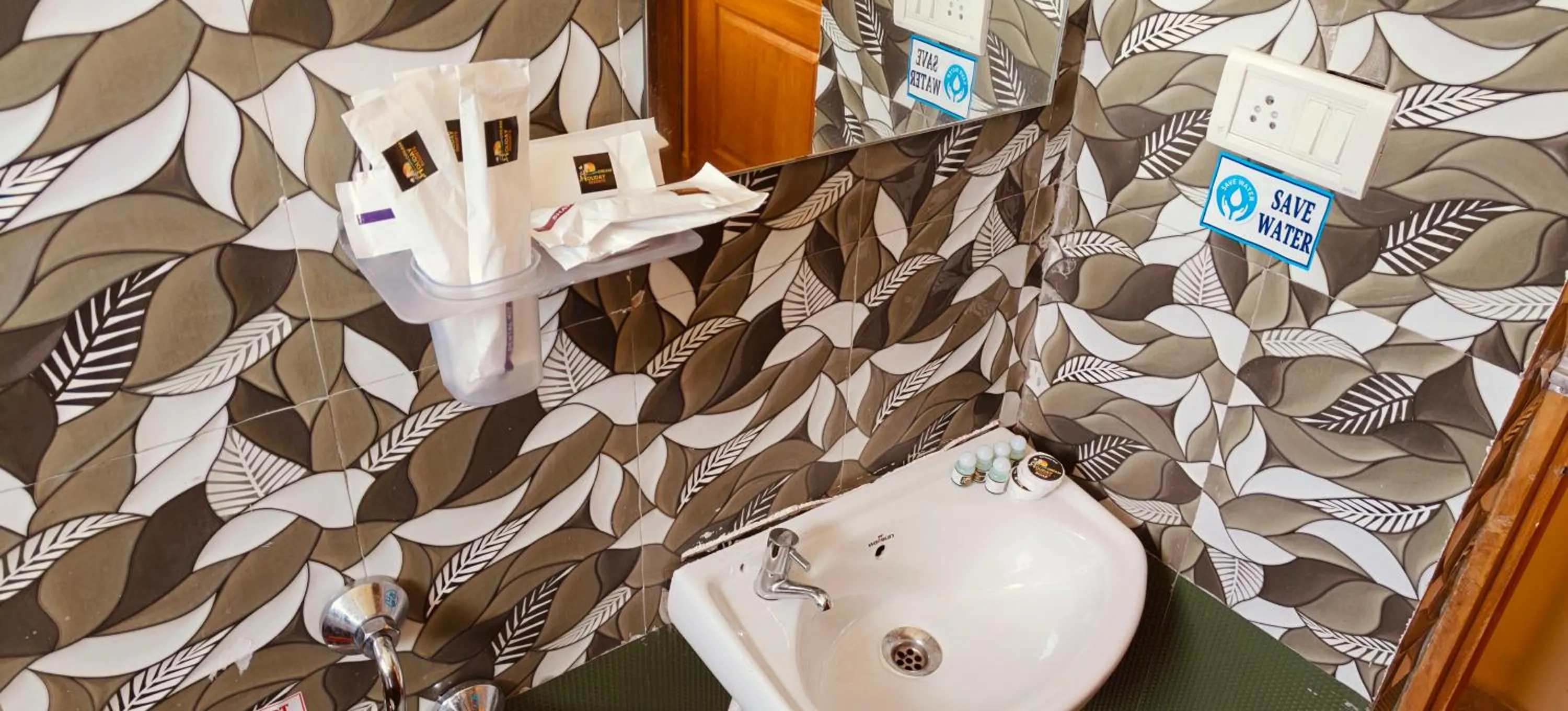 Bathroom in Kodai Hillscape