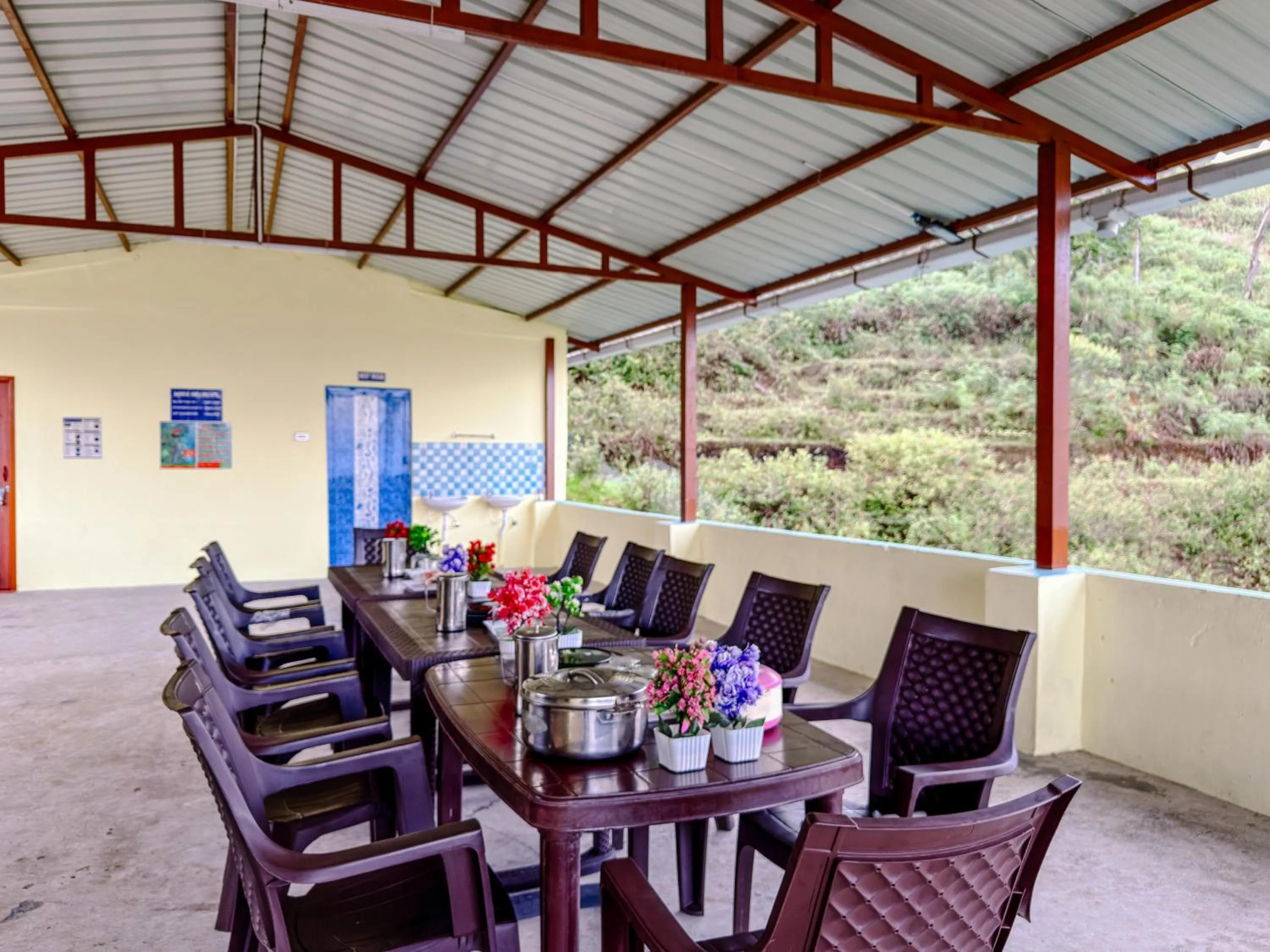 Restaurant/places to eat in Kodai Hillscape