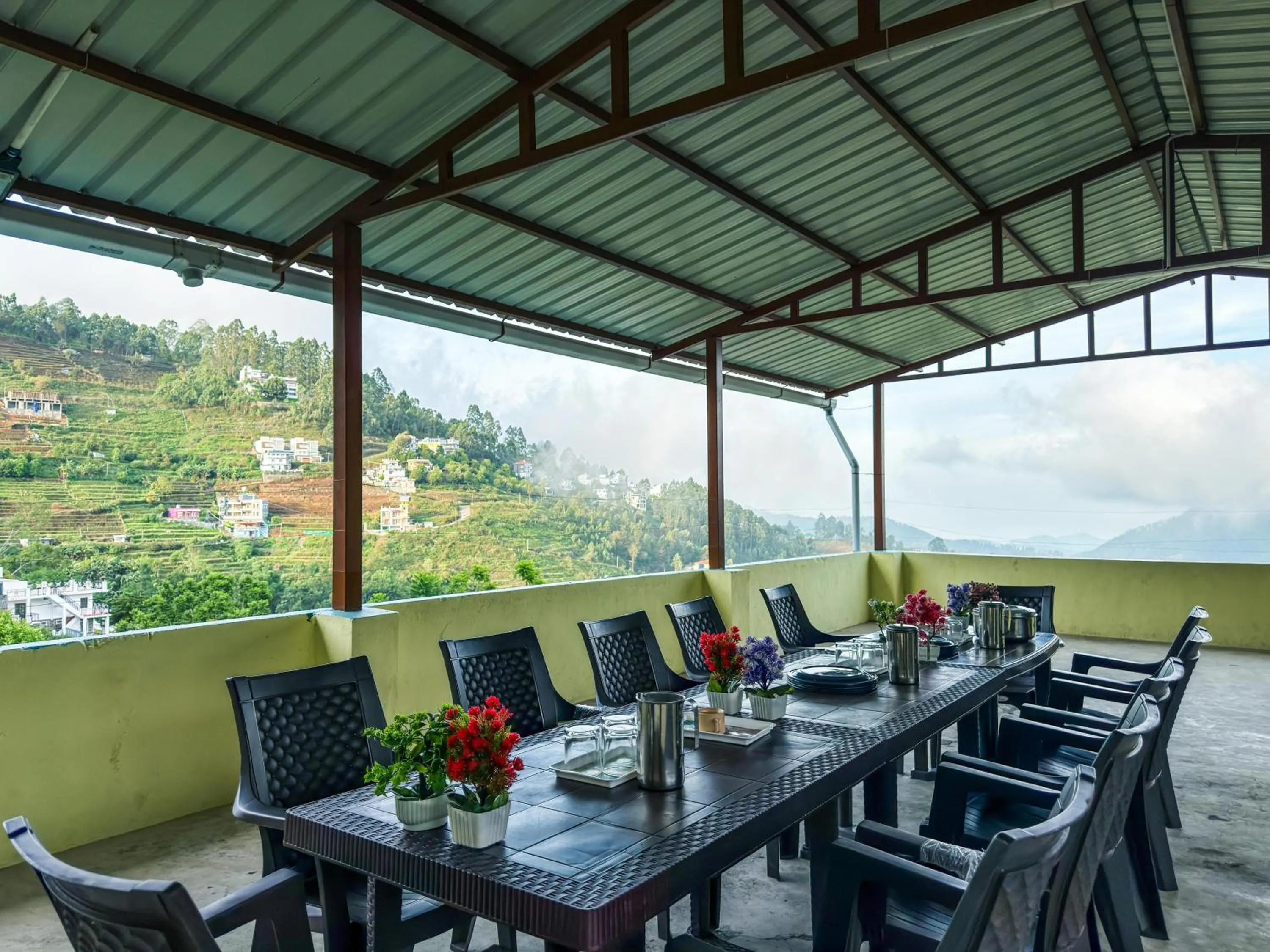 Restaurant/places to eat in Kodai Hillscape