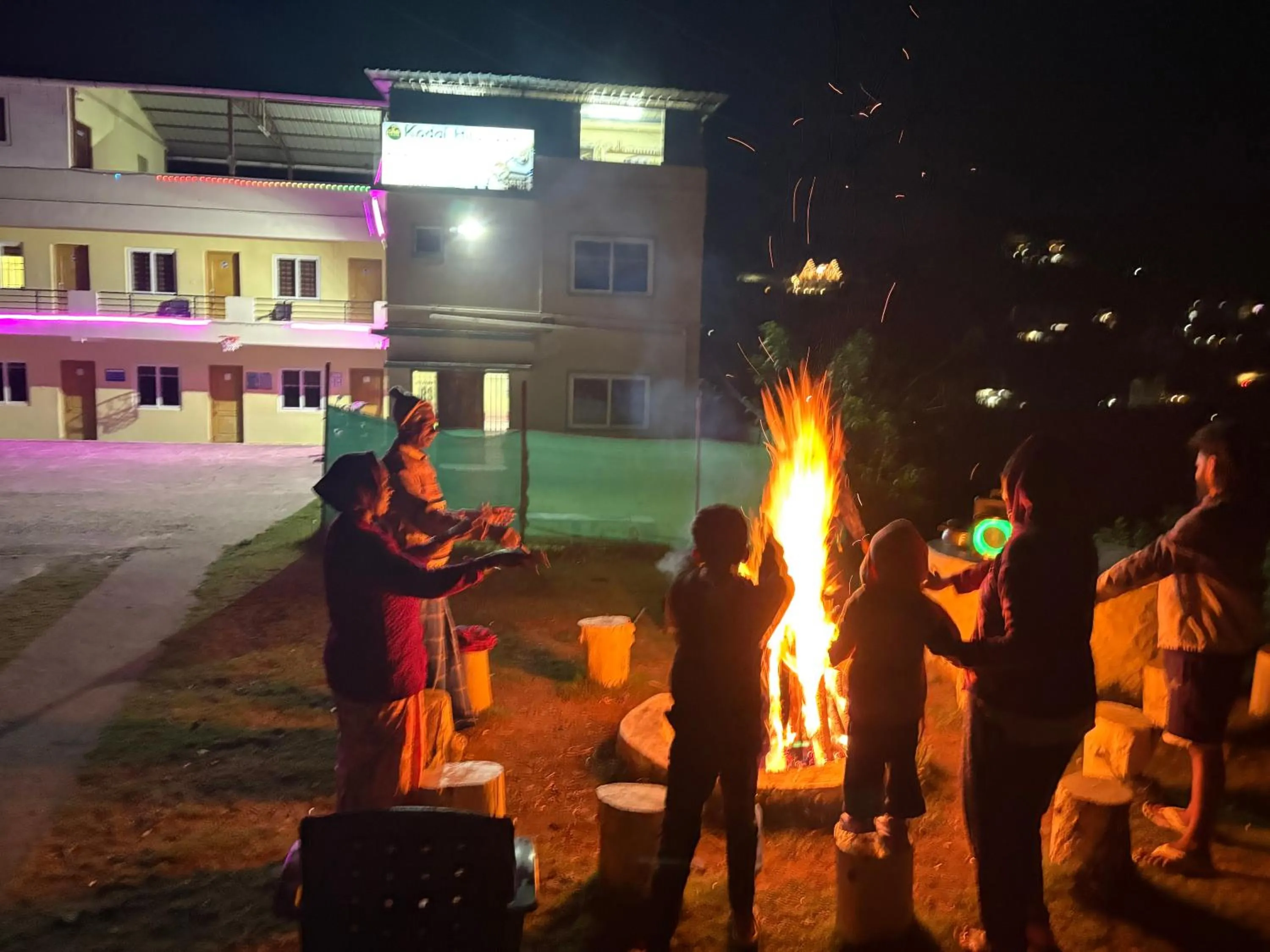 BBQ facilities in Kodai Hillscape