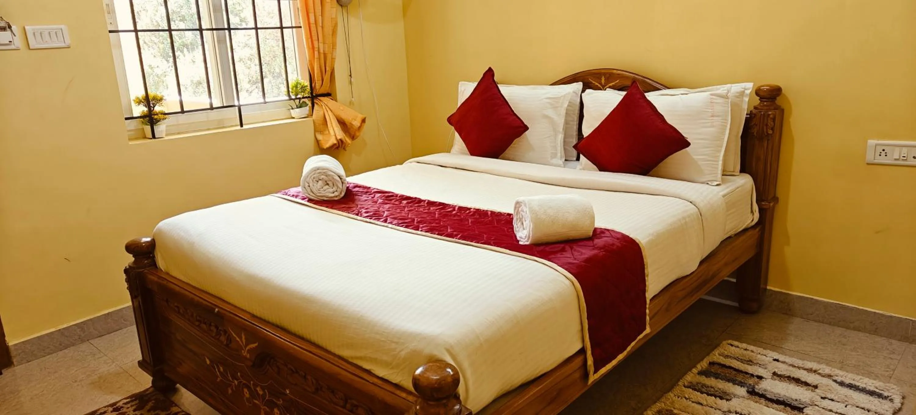 Bed in Kodai Hillscape