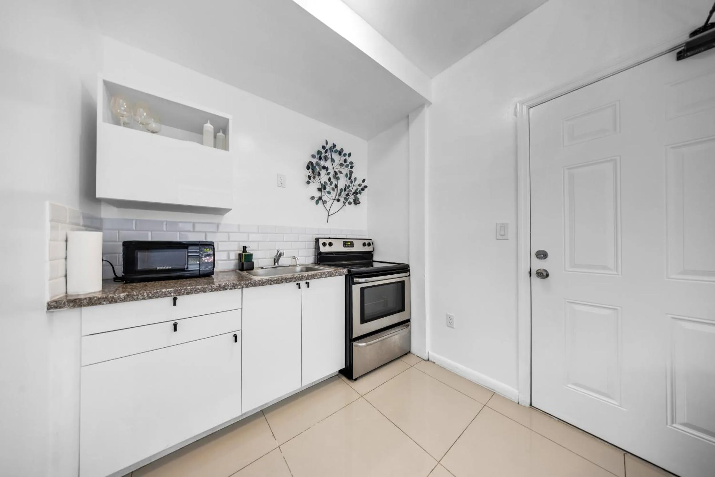 Kitchen or kitchenette in Renzzi Villas