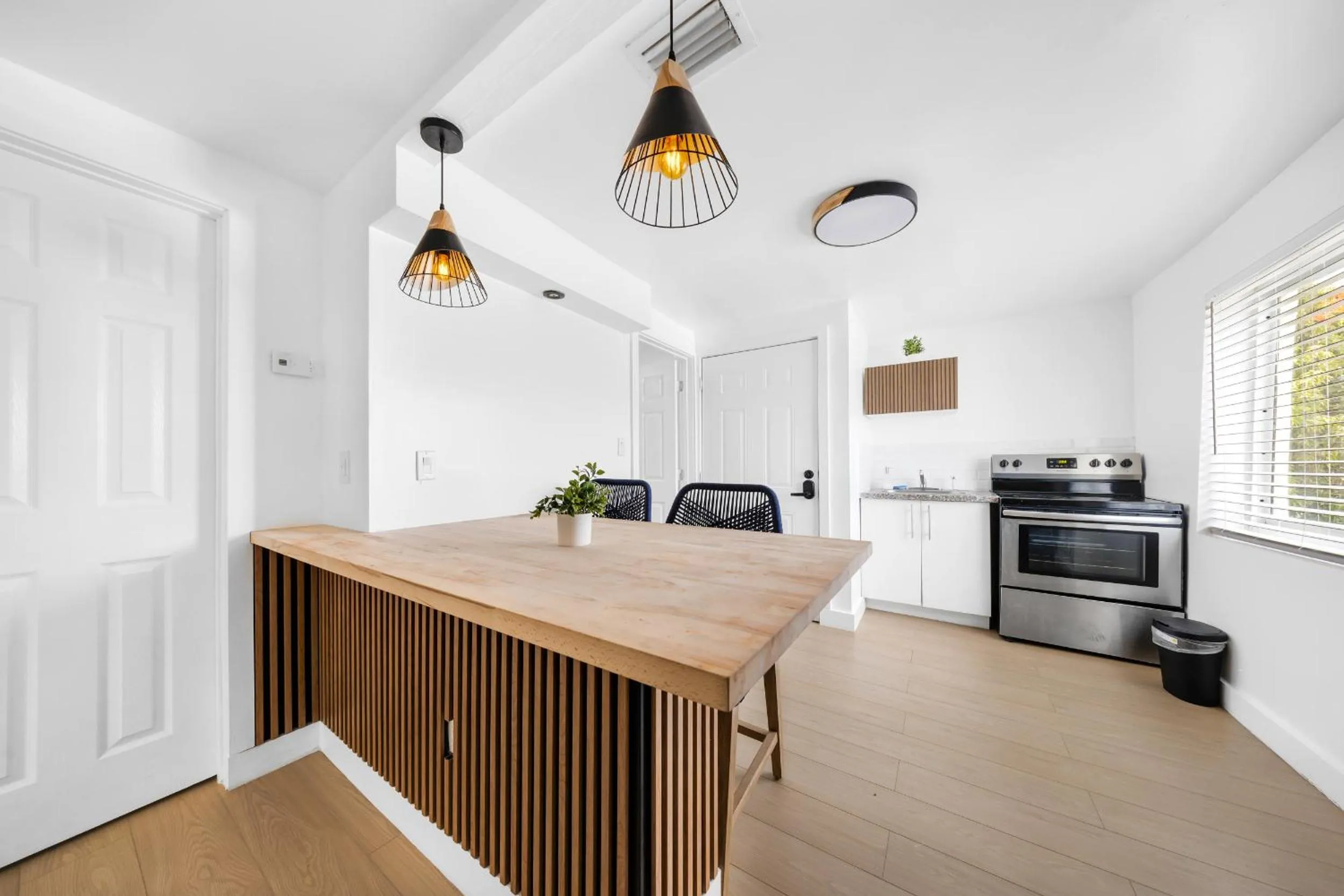 Kitchen or kitchenette in Renzzi Villas
