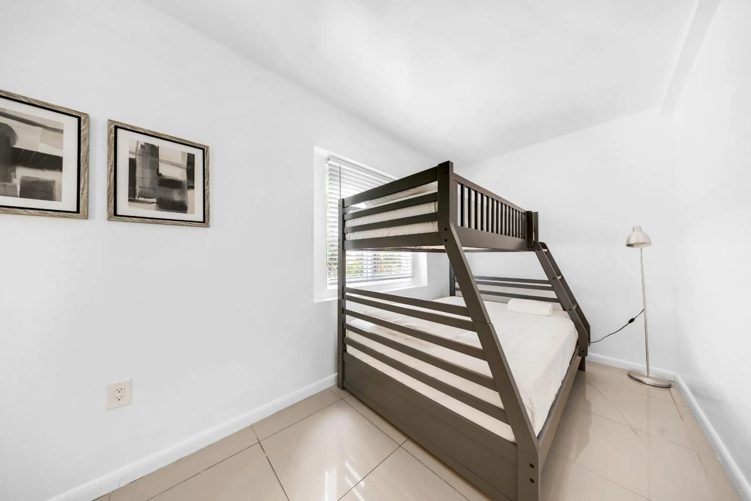 Bedroom, Bed in Renzzi Villas