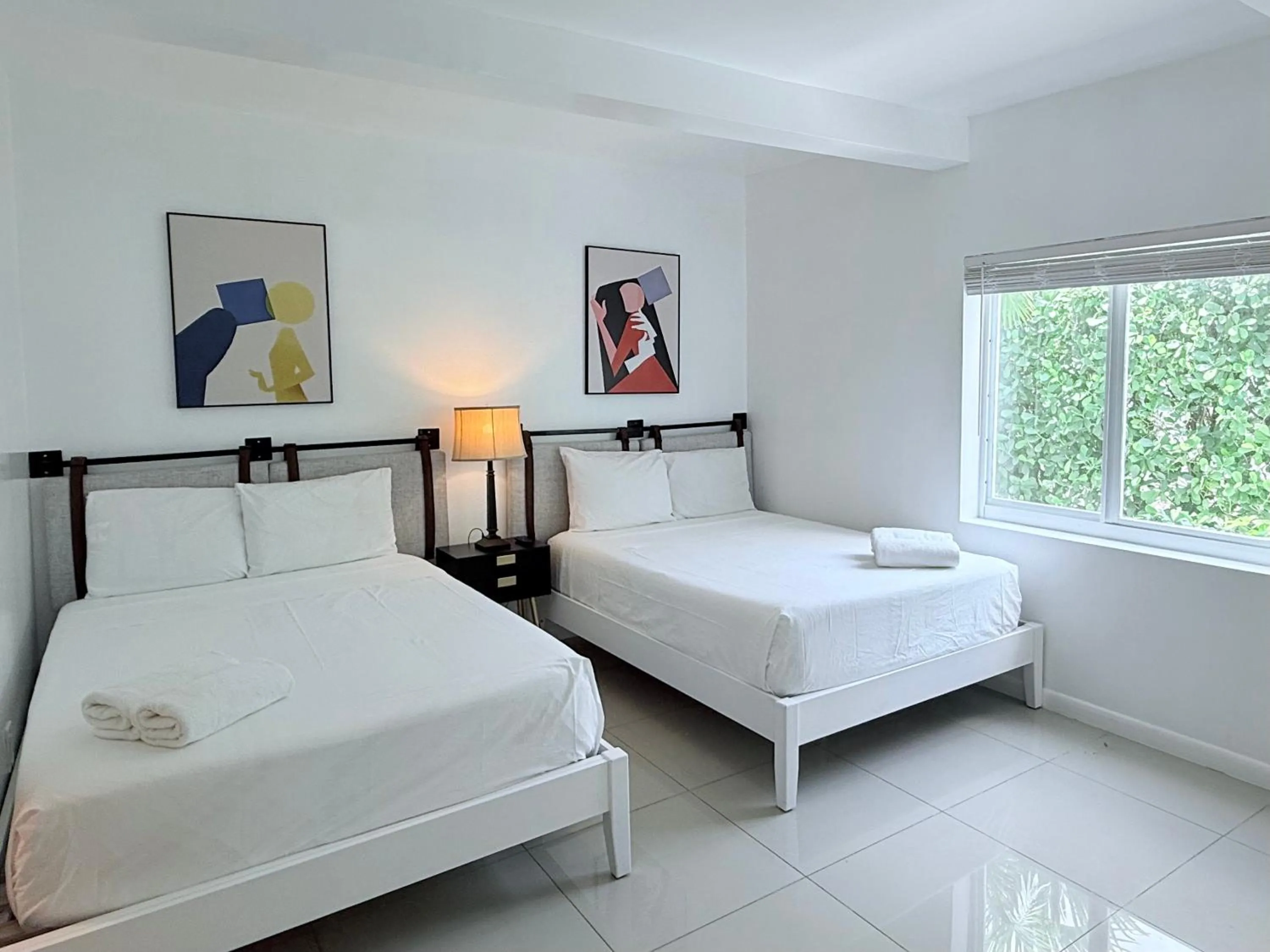 Photo of the whole room, Bed in Renzzi Villas