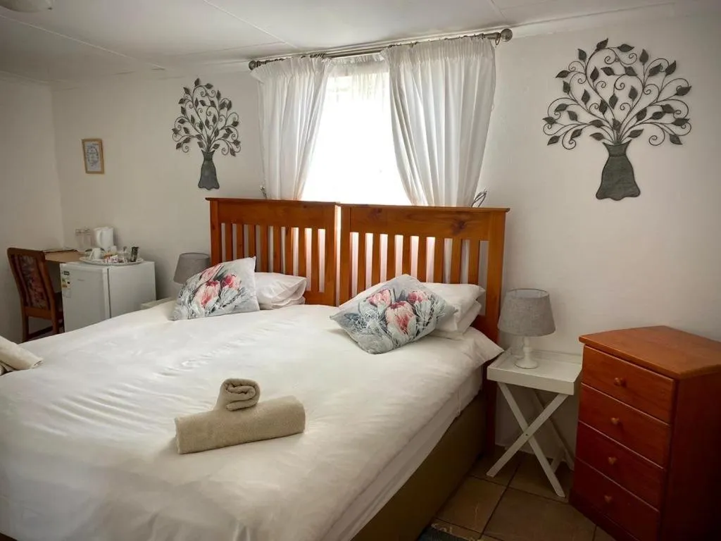 Bed in La Bella B&B Under The Fig Tree