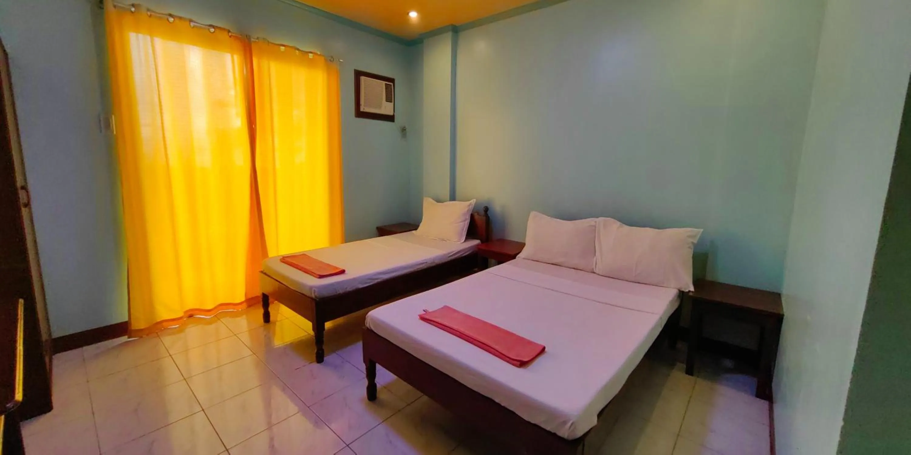 Bed in Dads Bayview Pension