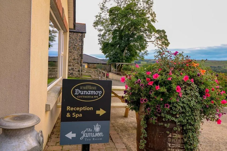 Dunamoy Cottages & Spa