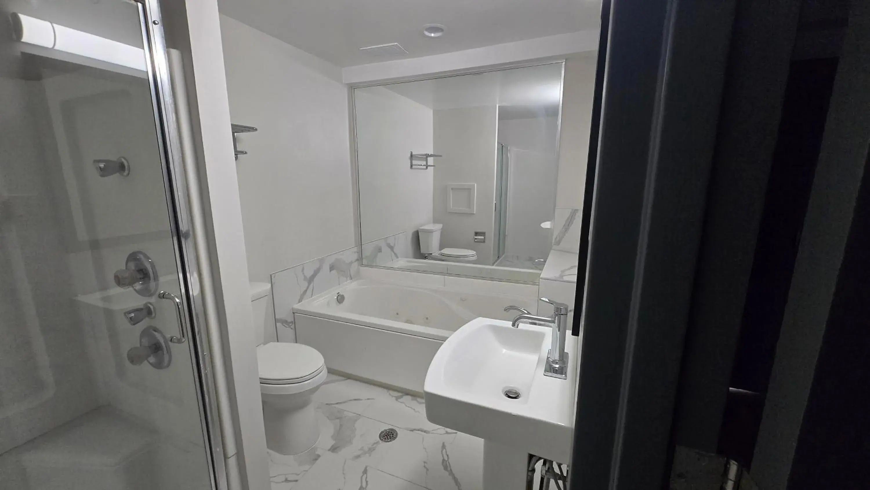 Roosevelt Inn at Roosevelt Blvd, Philadelphia, PA Roosevelt Inn at Roosevelt Blvd, Philadelphia, PA