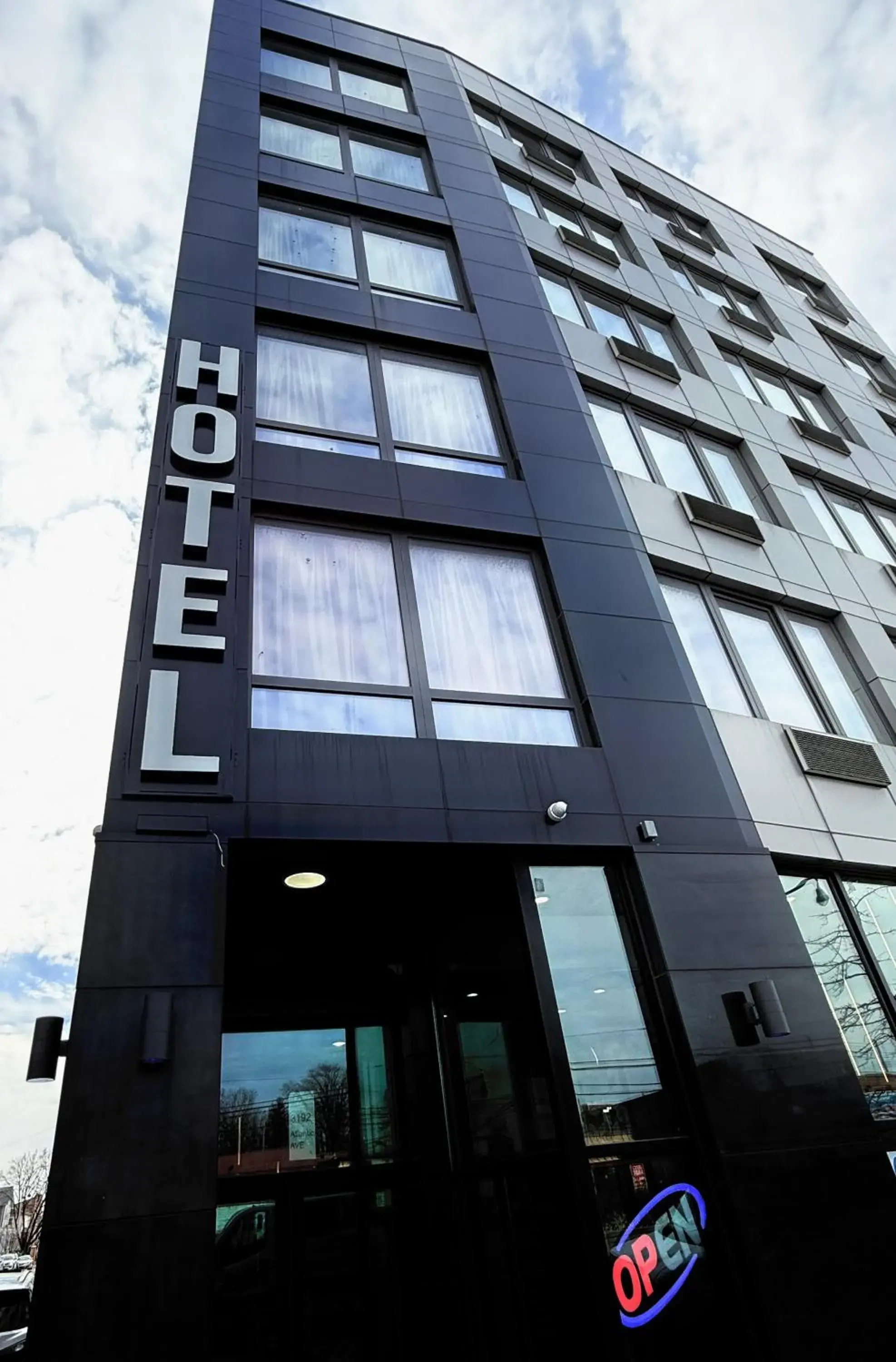 Property building in Bkway Hotel Brooklyn Property building in Bkway Hotel Brooklyn