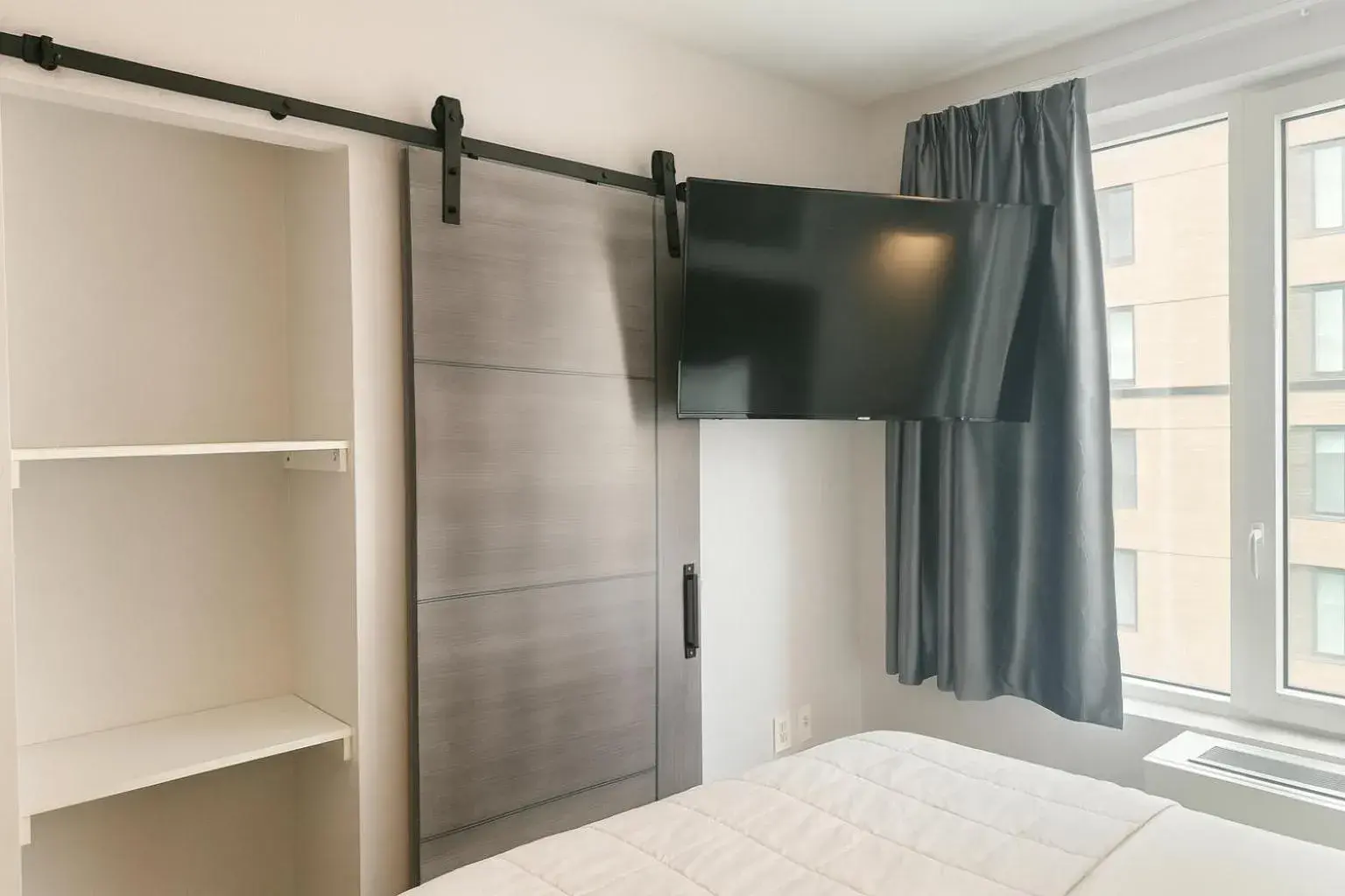 Bed in Bkway Hotel Brooklyn Bed in Bkway Hotel Brooklyn