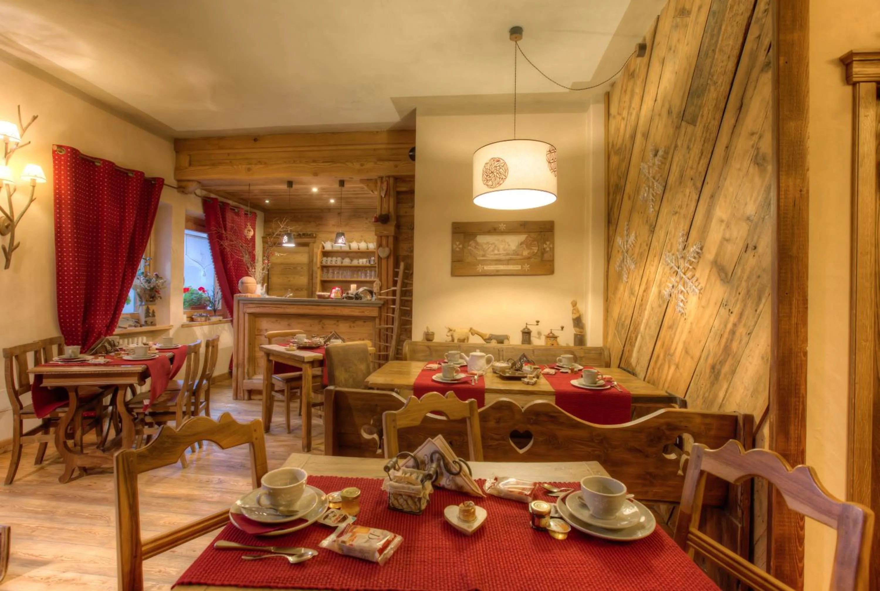 Breakfast in B&B Residence Checrouit