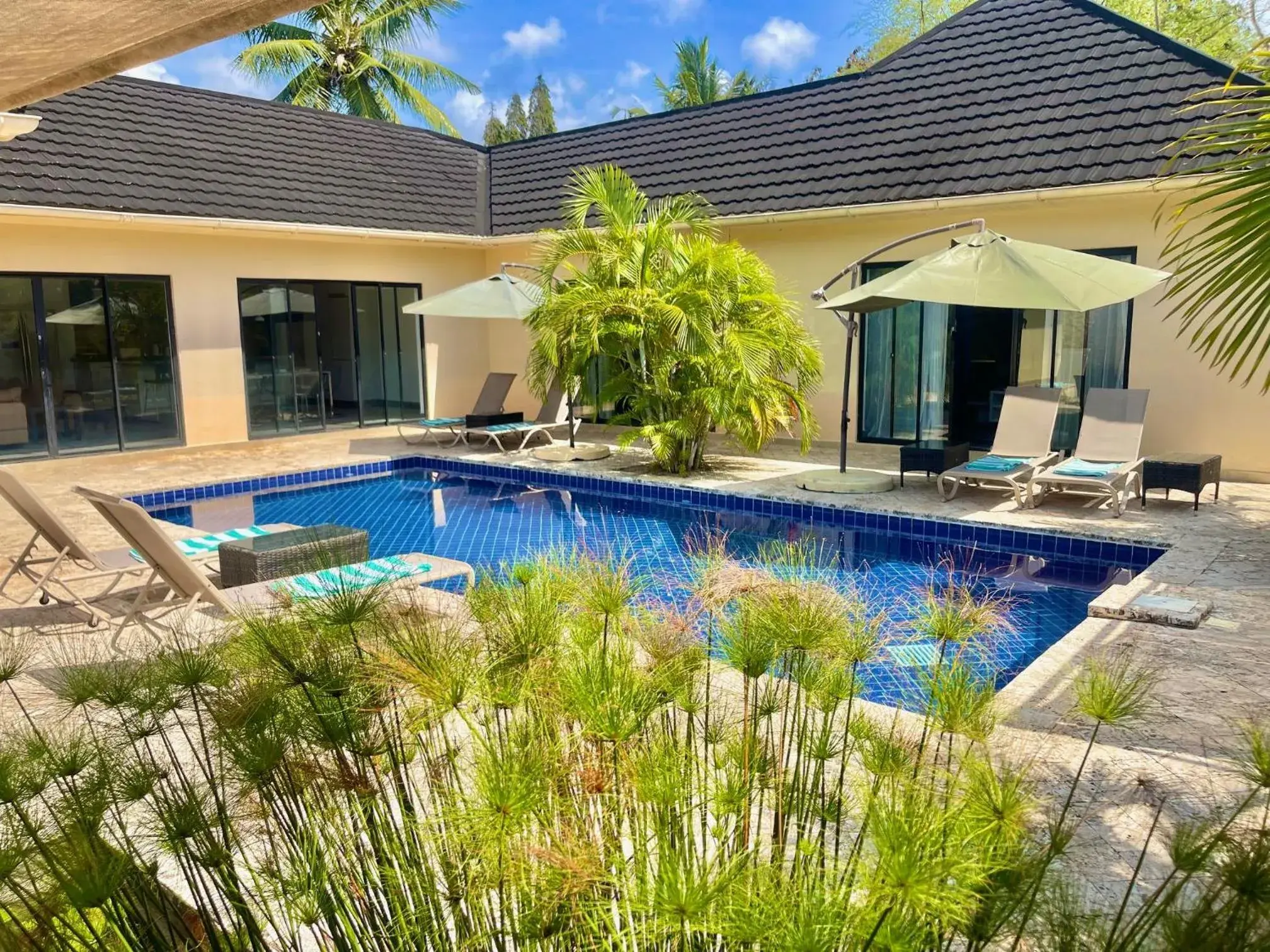 Grand Amber Villa Grand Amber Villa