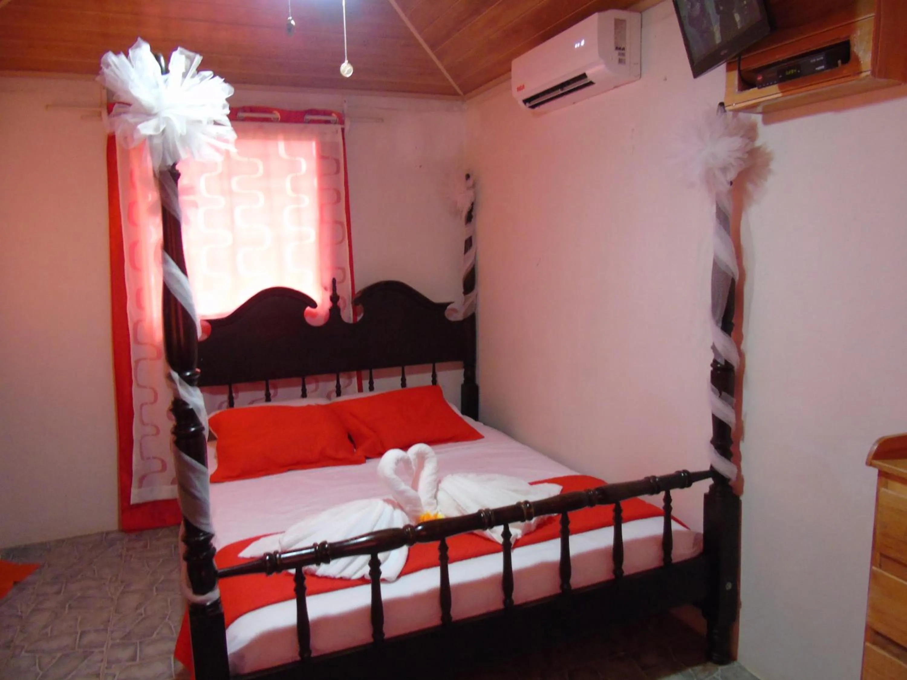 Property building, Bed in Hostal Villas Mexico