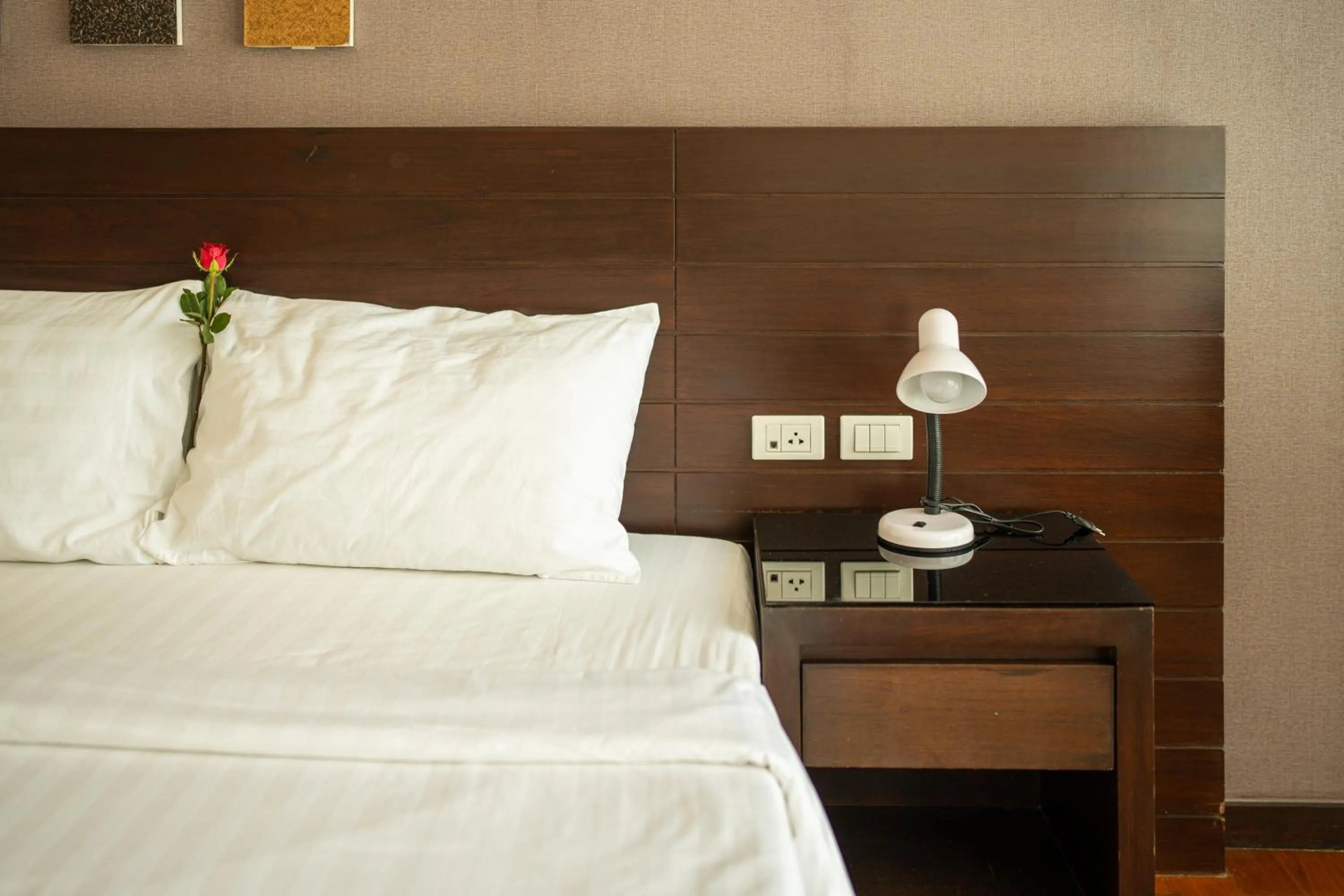 Bed in Yenna Apartment