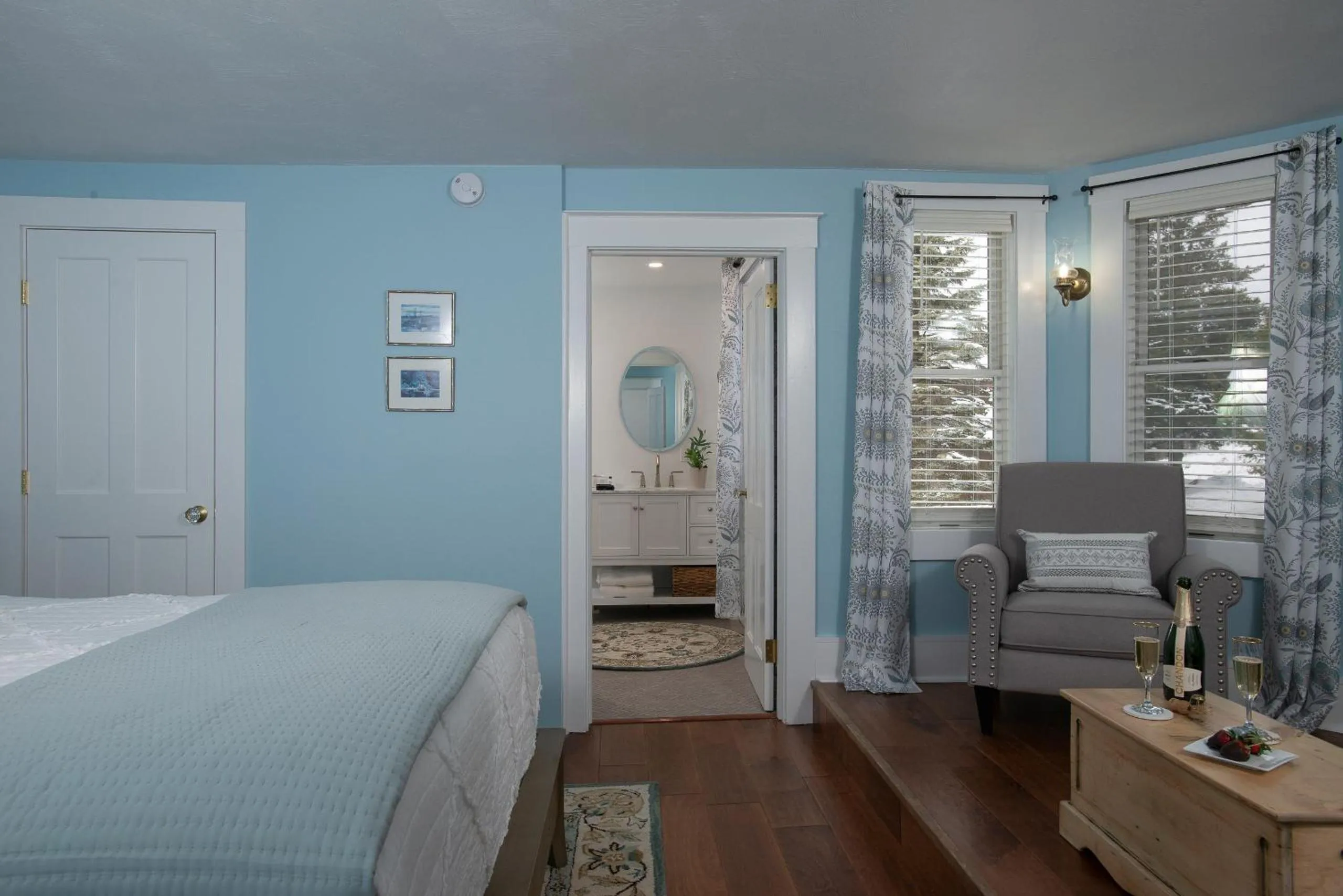 Bed in The Lodge at Moosehead Lake