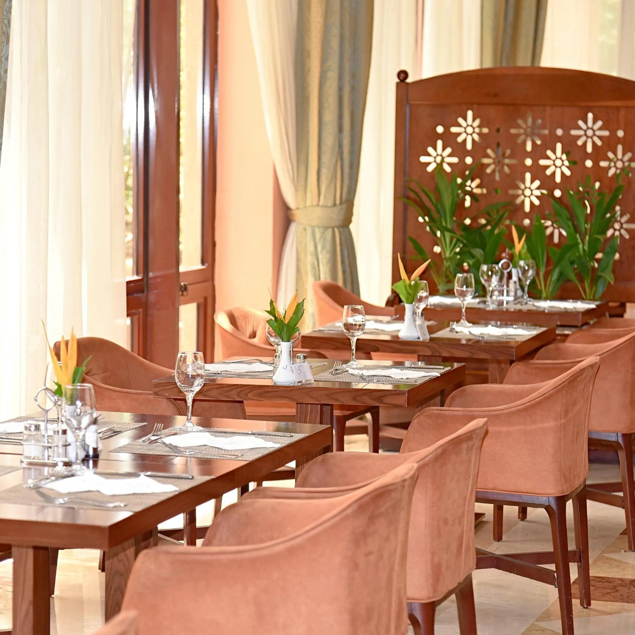 Restaurant/places to eat in Lancaster Ouaga 2000