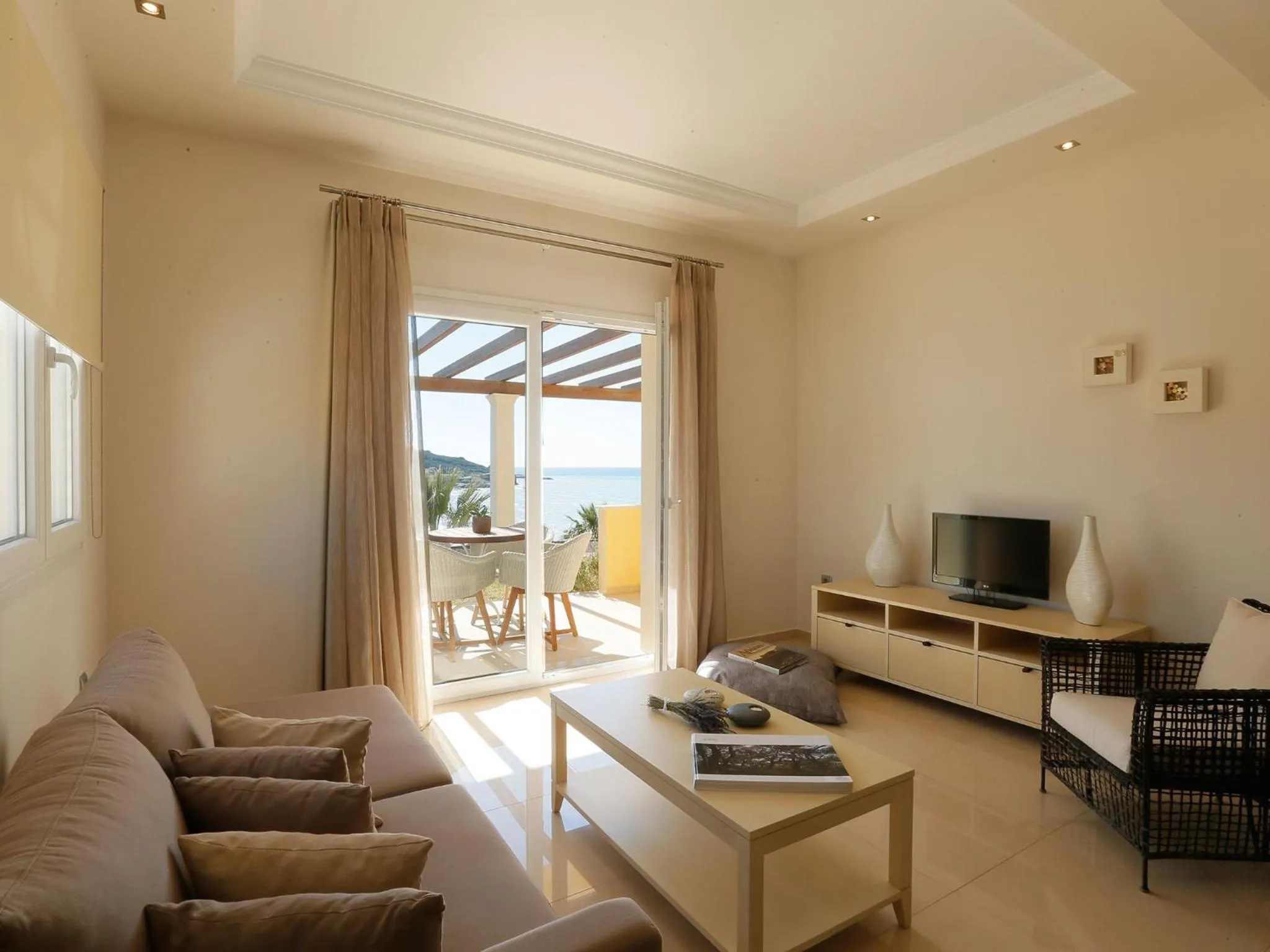 Day in Pictures Suites