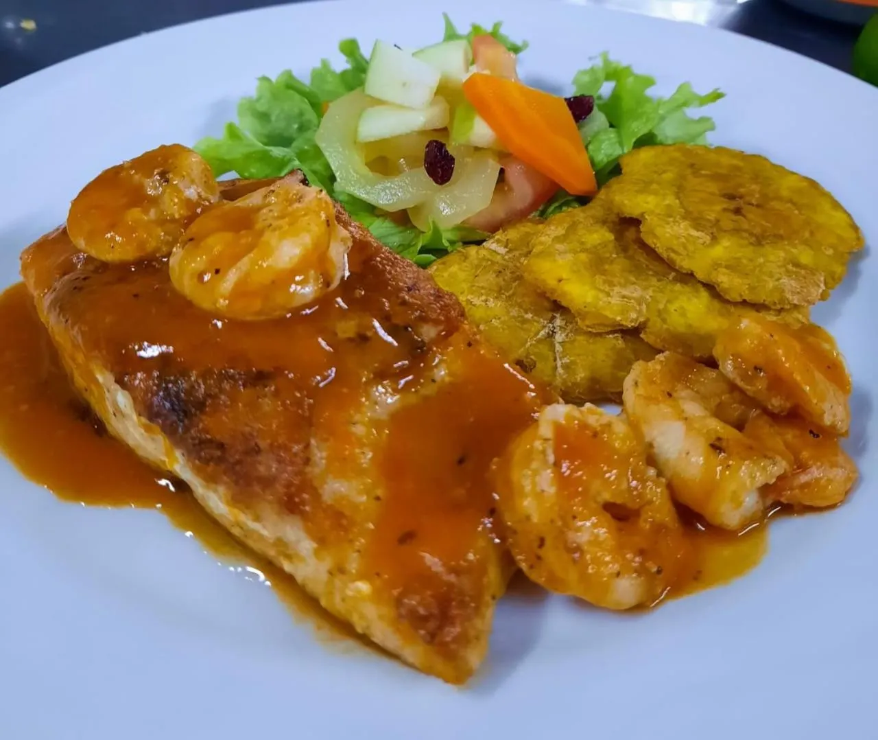 Restaurant/places to eat in La Mar de Bien Tayrona