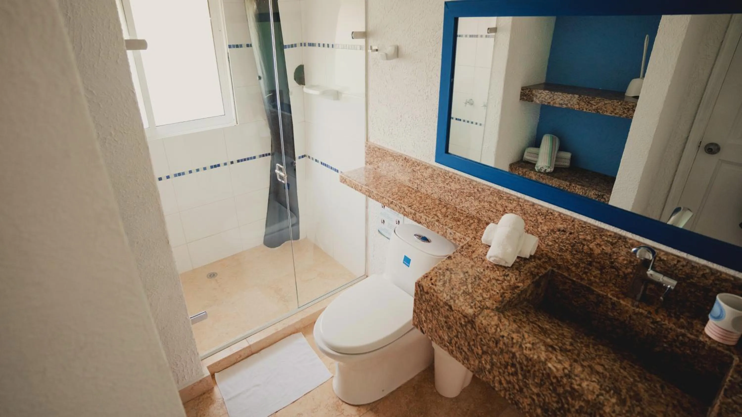 Bathroom in La Mar de Bien Tayrona