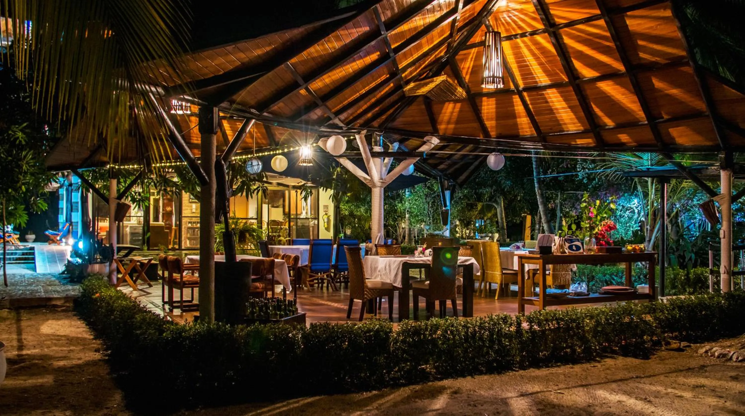 Restaurant/places to eat in La Mar de Bien Tayrona