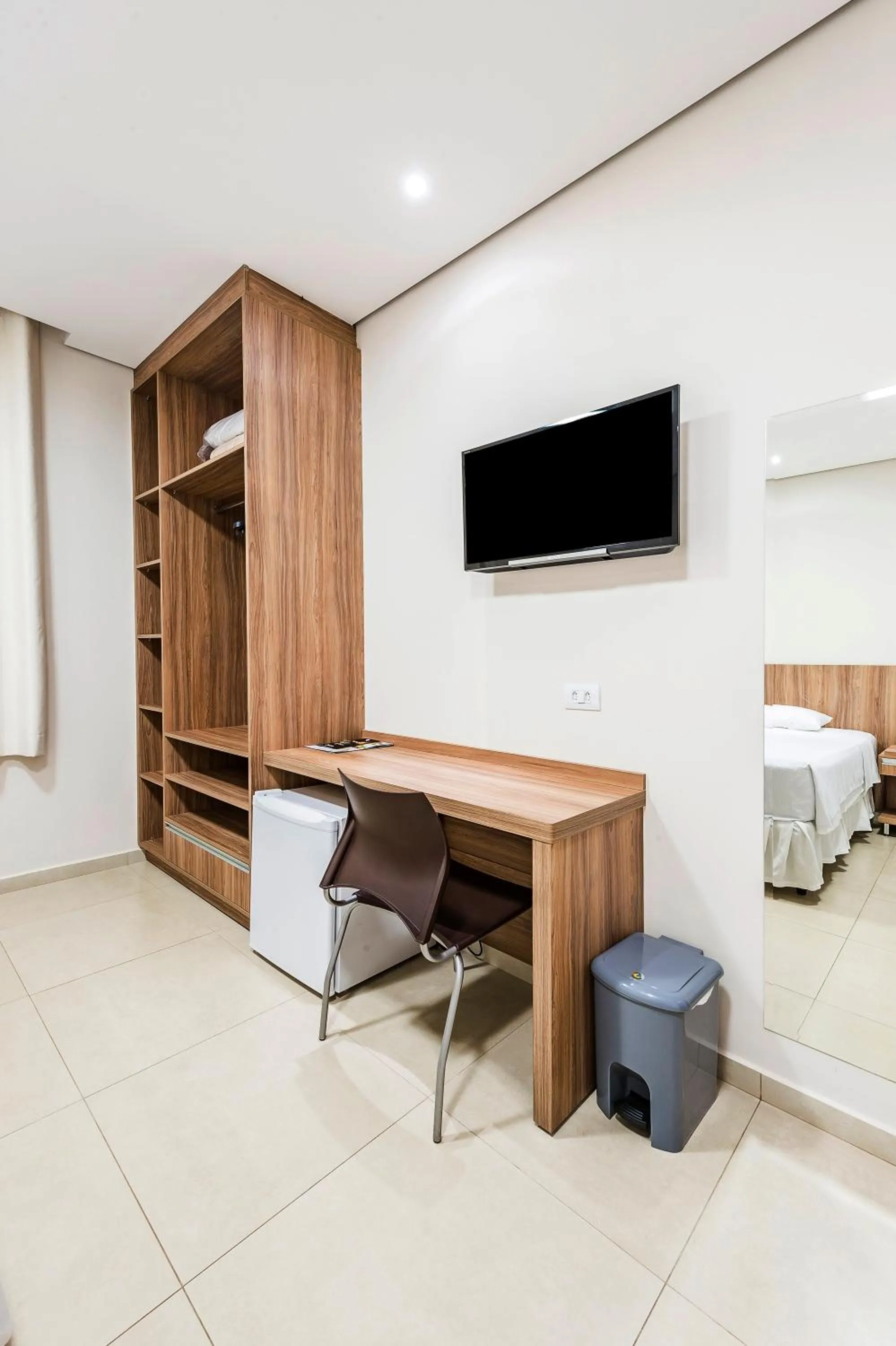 Photo of the whole room, Bed in Serata Hotel