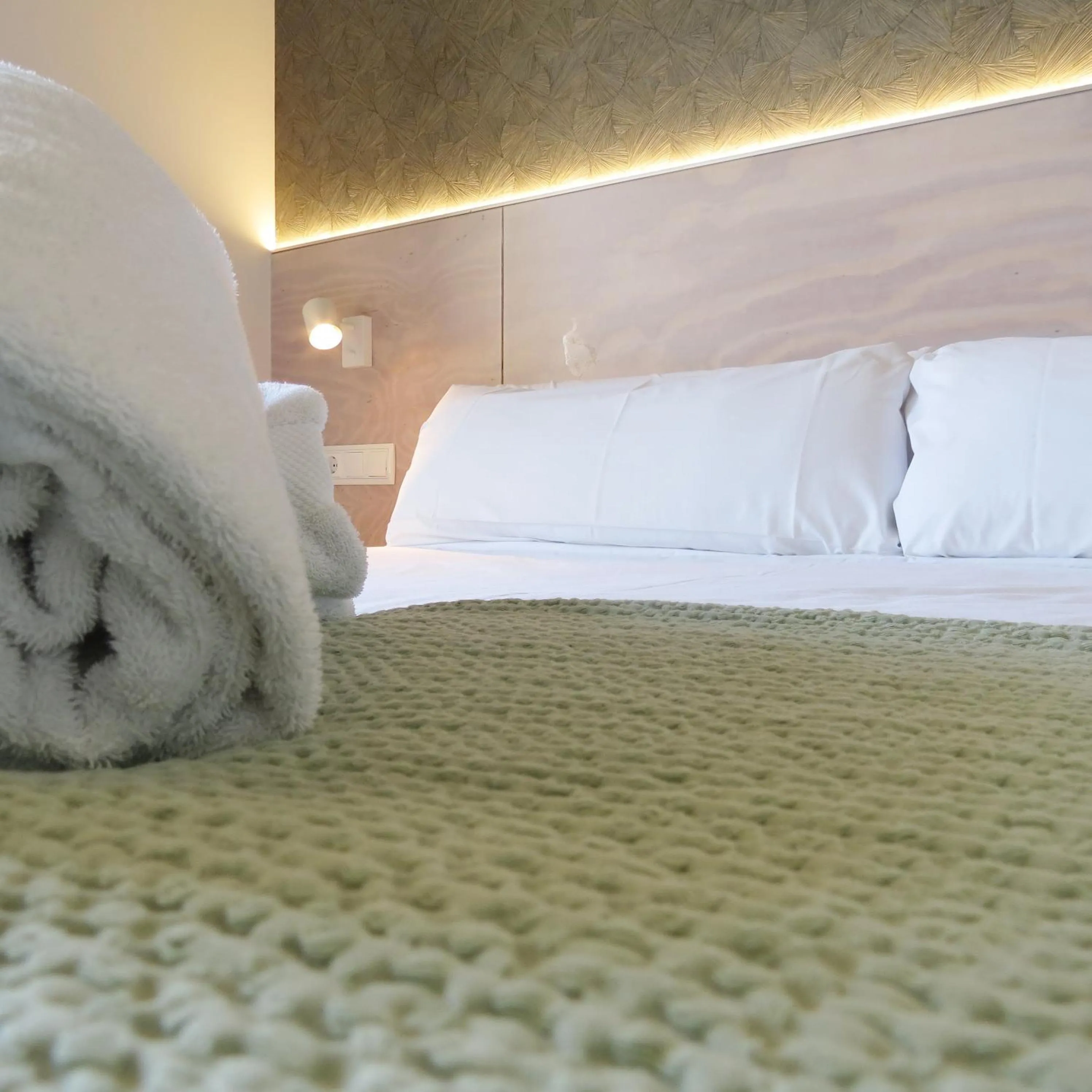 Property building, Bed in Hotel Tematico Do Banco Azul