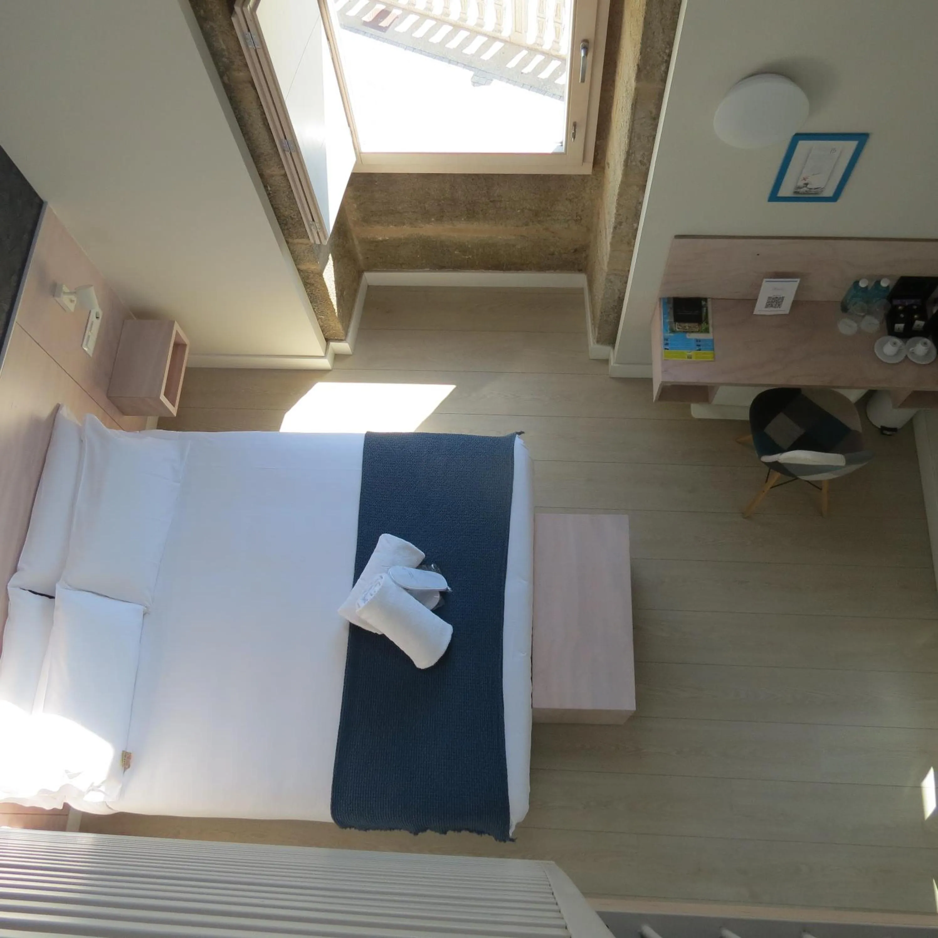 Property building, Bed in Hotel Tematico Do Banco Azul