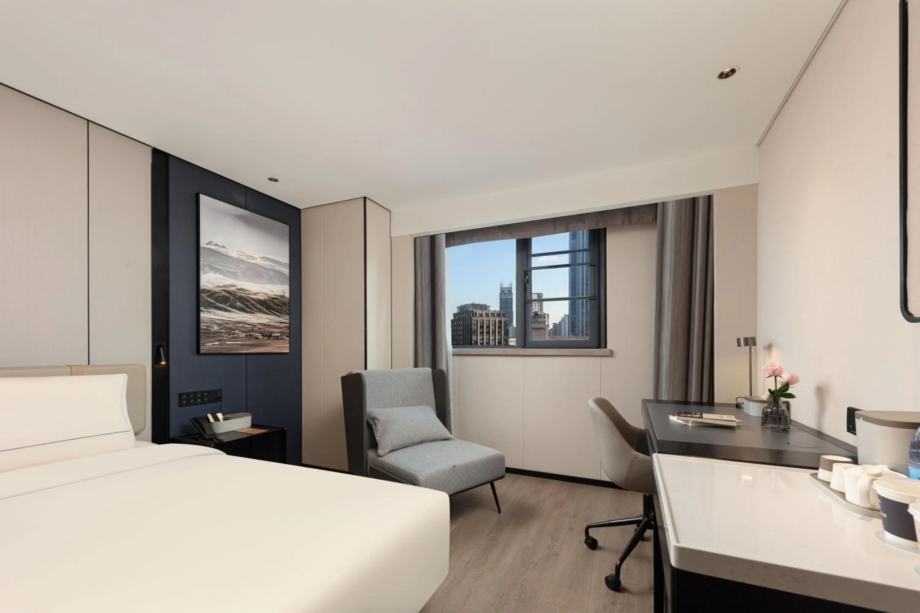 Bed in Atour Hotel People's Square Metro Station Shanghai