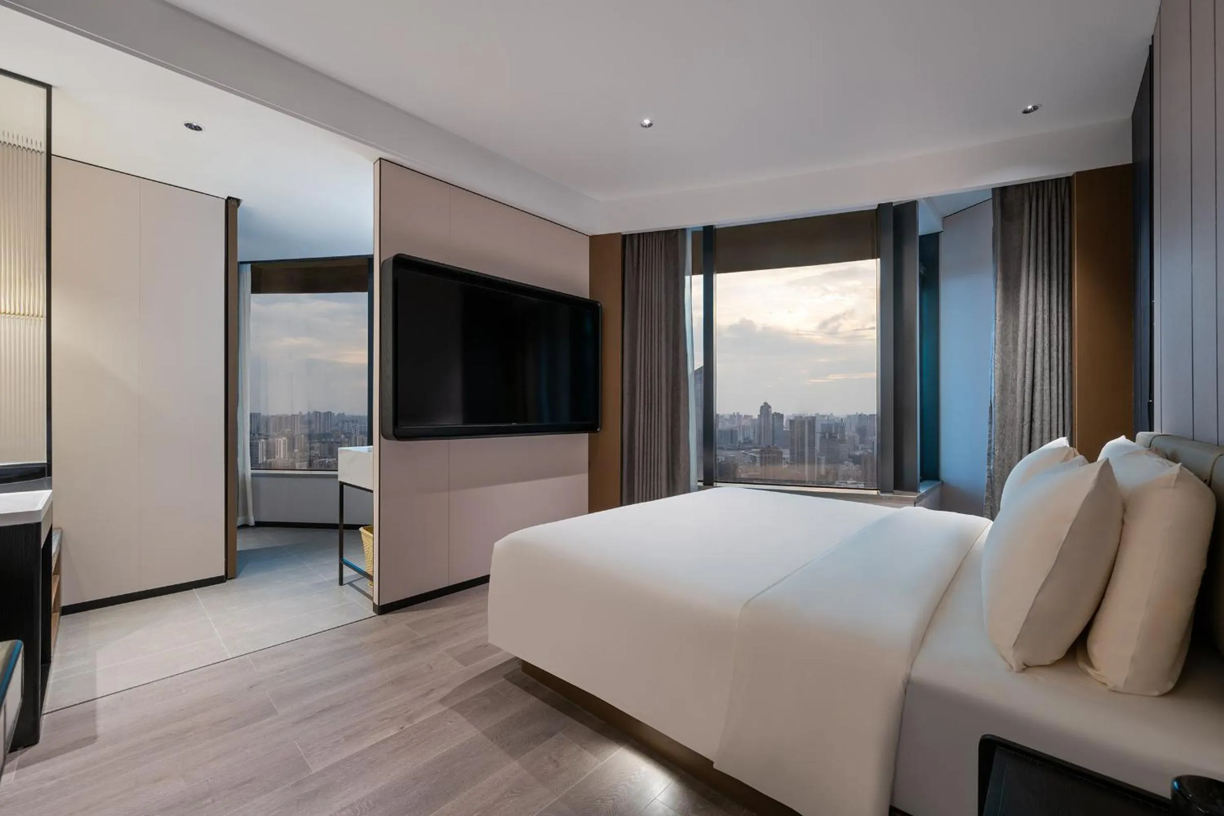 Bedroom, Bed in Atour Hotel Wuhan Riverview Jianghan Road Pedestrian Street