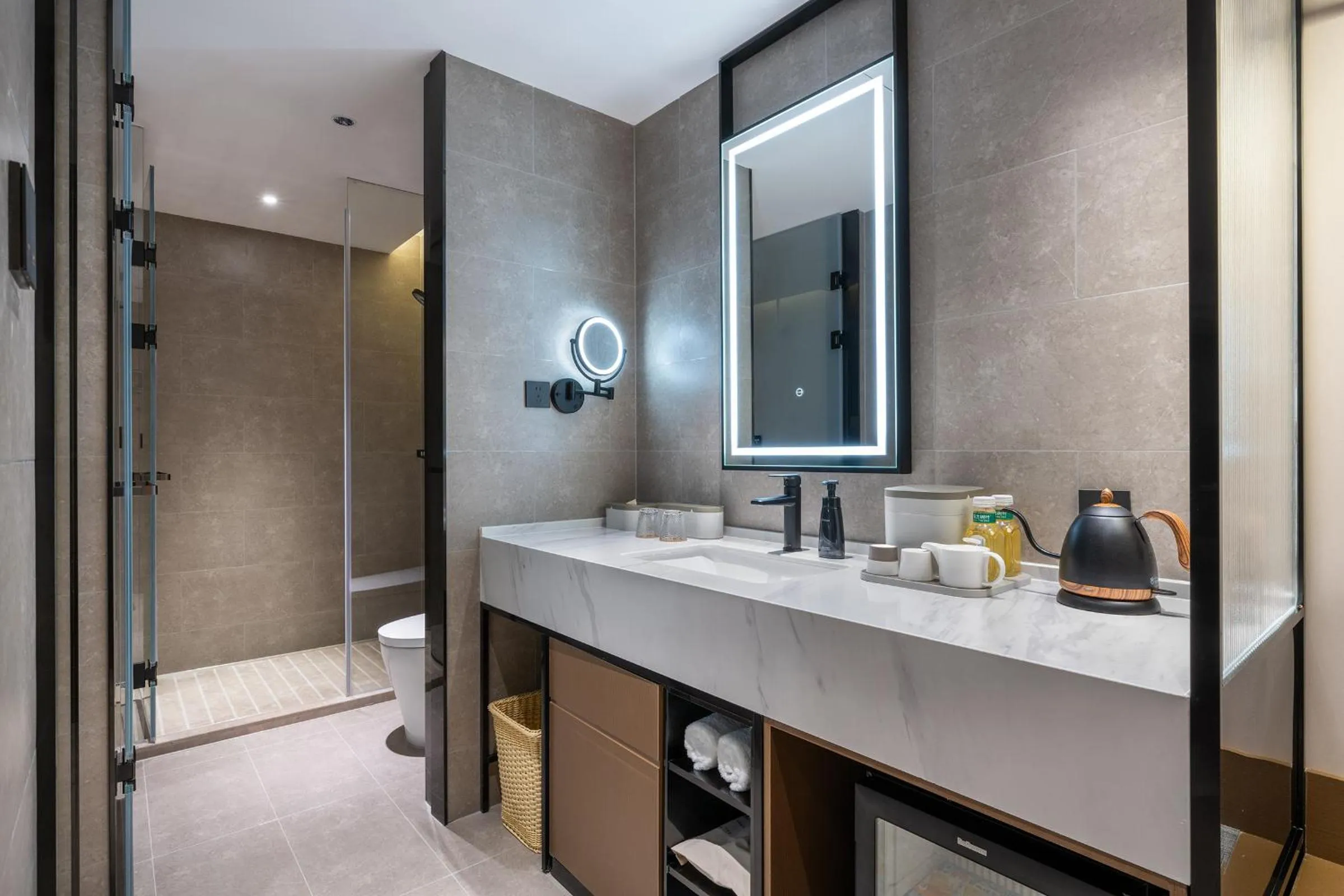 Shower in Atour Hotel Wuhan Riverview Jianghan Road Pedestrian Street