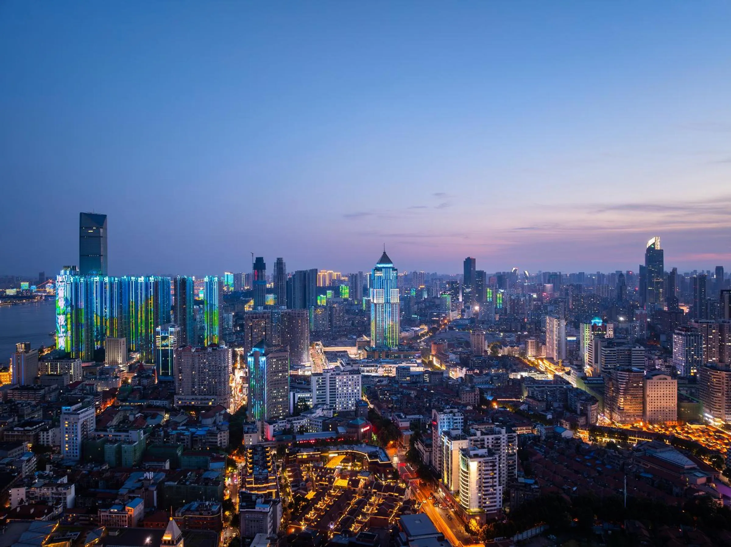 Night in Atour Hotel Wuhan Riverview Jianghan Road Pedestrian Street