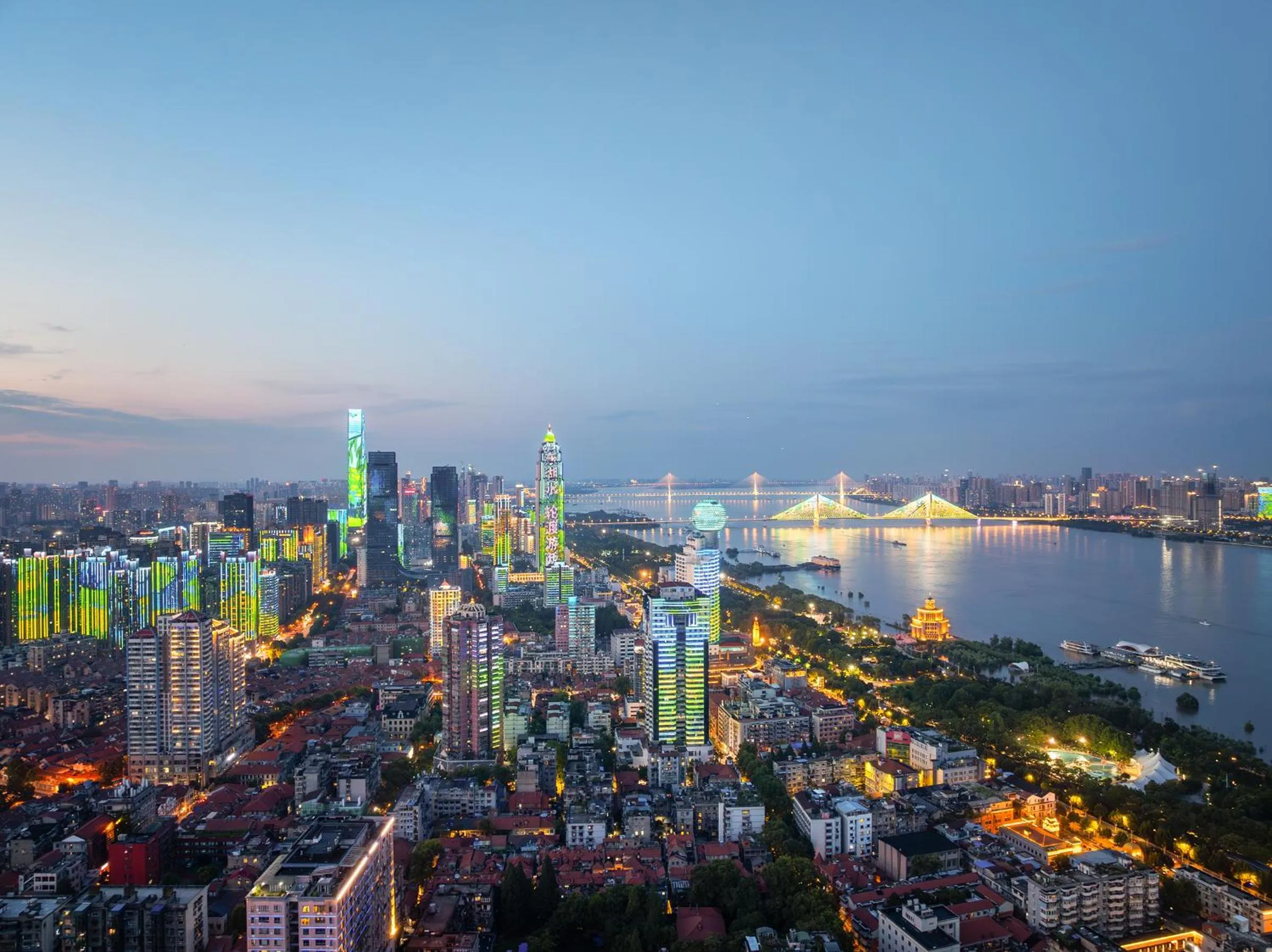 Nearby landmark in Atour Hotel Wuhan Riverview Jianghan Road Pedestrian Street