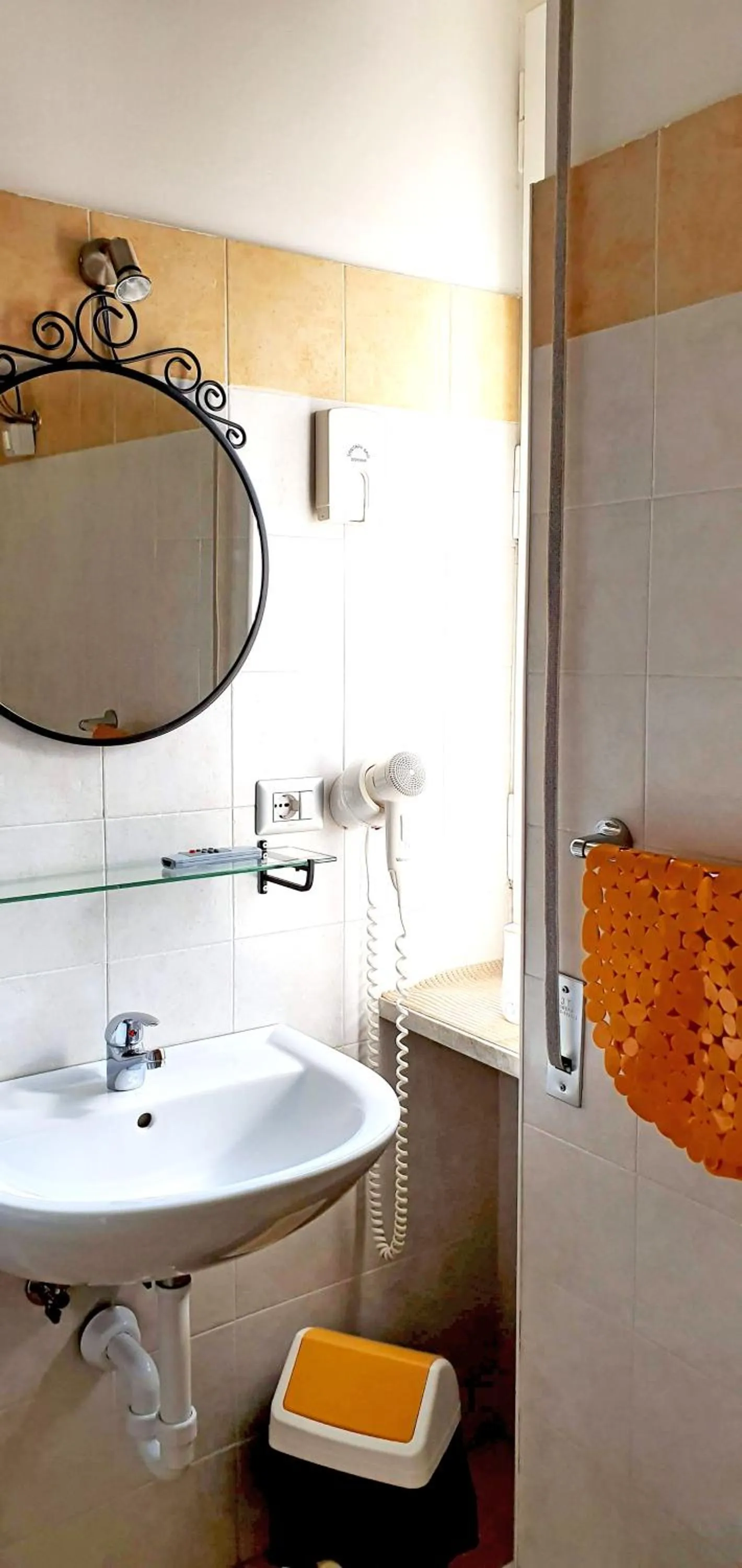 Bathroom in Sassi Planet