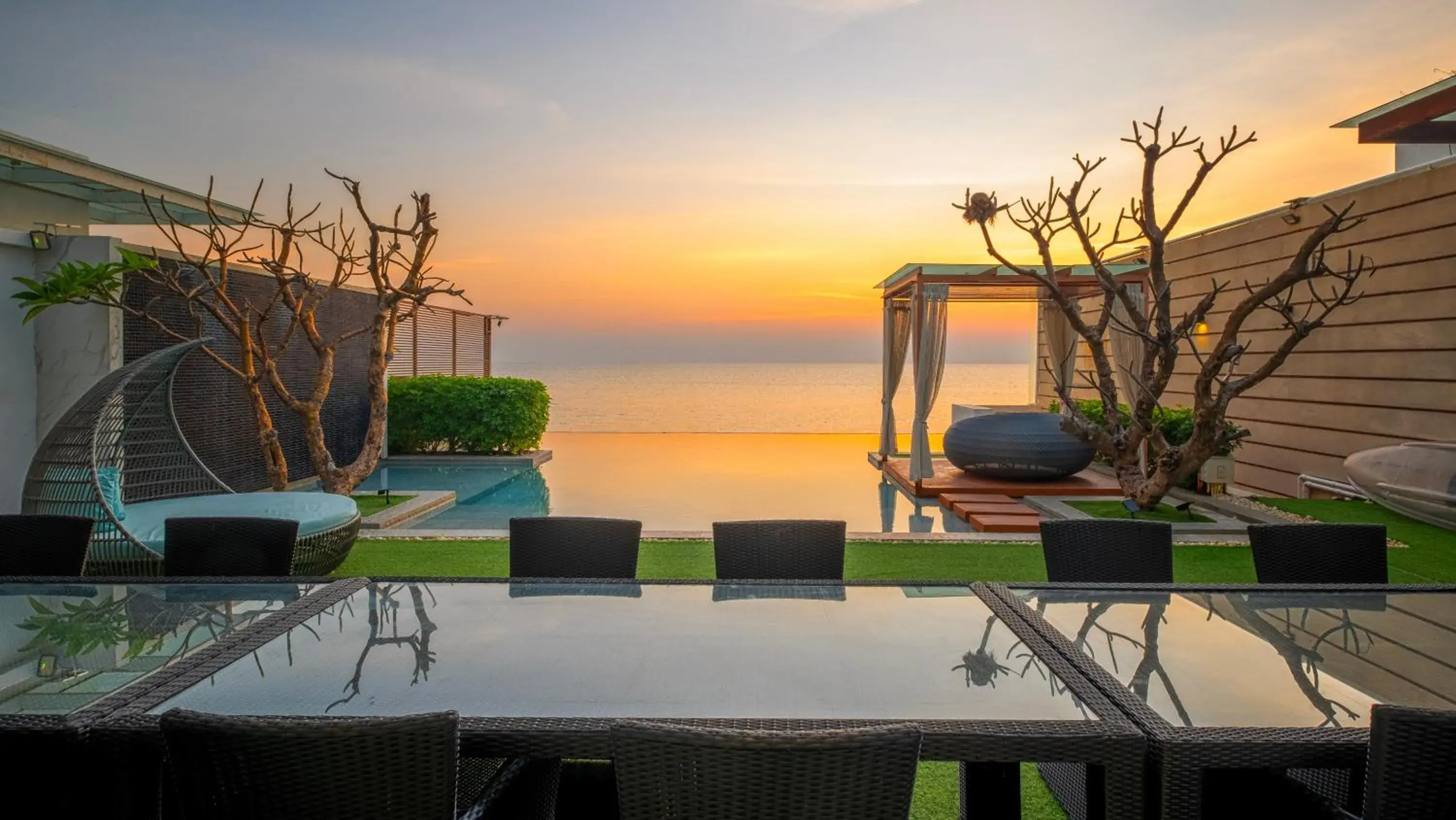 A Dream Hua Hin - Beachfront Retreat A Dream Hua Hin - Beachfront Retreat