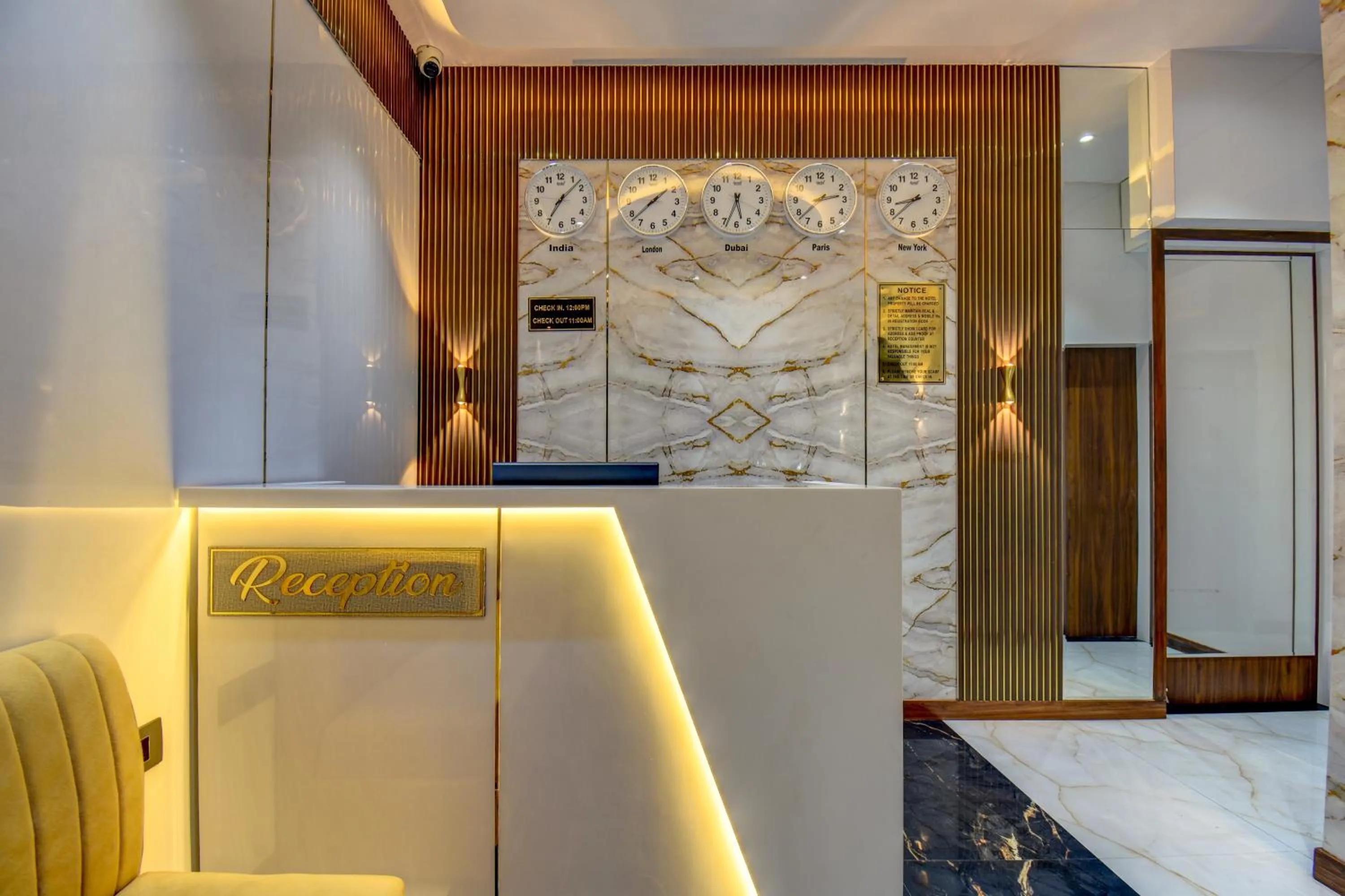 Lobby or reception in Hotel Majestic Crest Sakinaka
