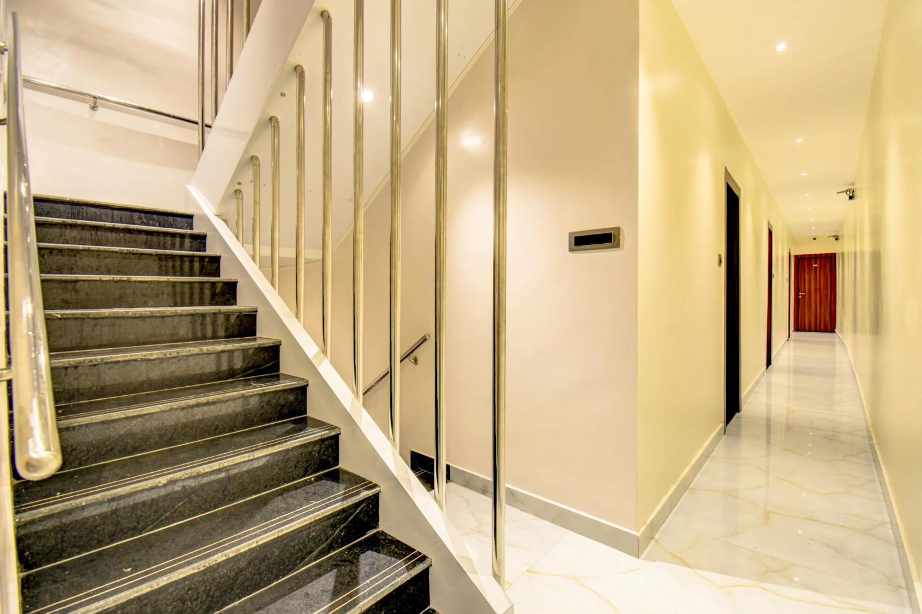 Lobby or reception in Hotel Majestic Crest Sakinaka