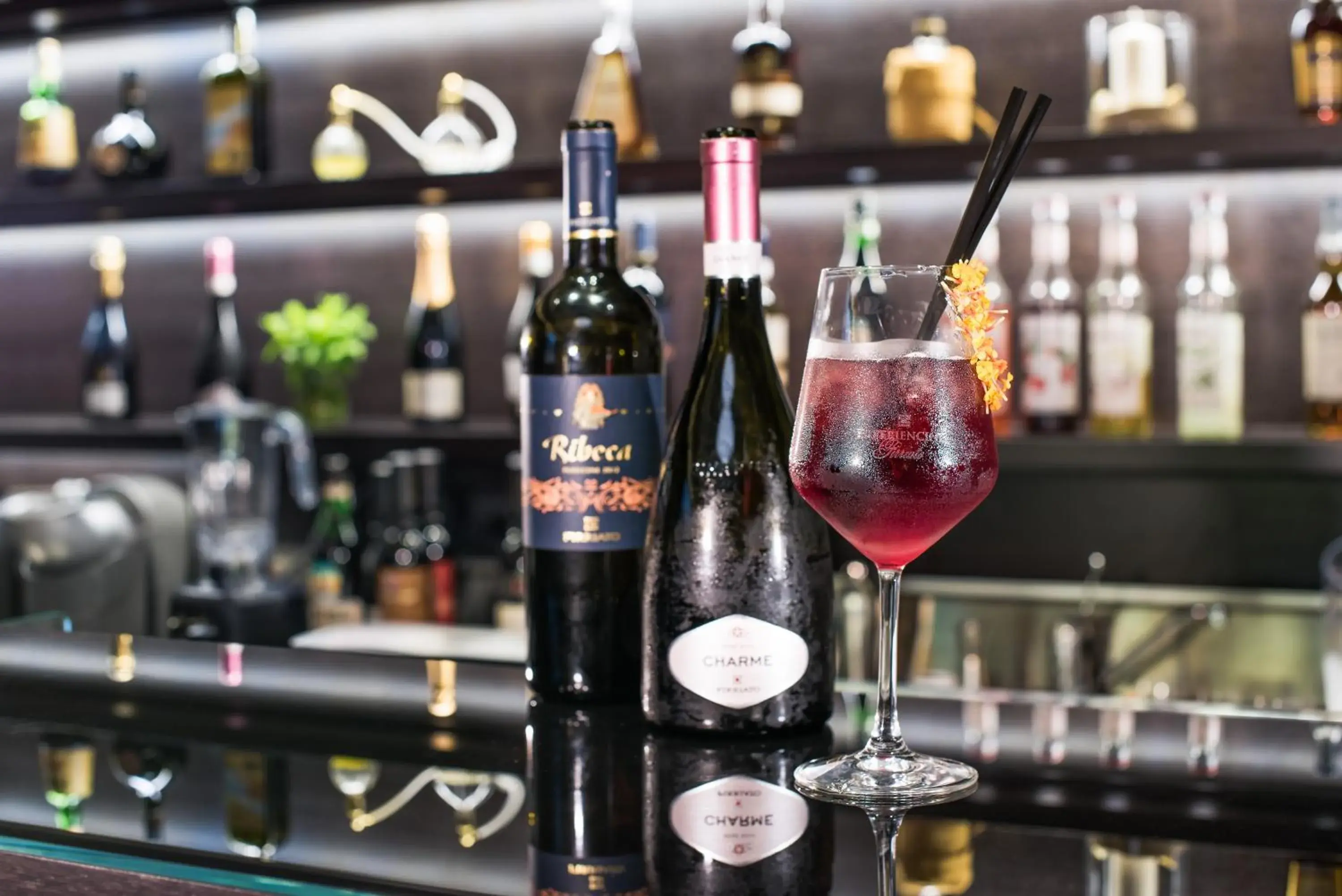 Lounge or bar in Firriato Hospitality - Baglio Sorìa Lounge or bar in Firriato Hospitality - Baglio Sorìa