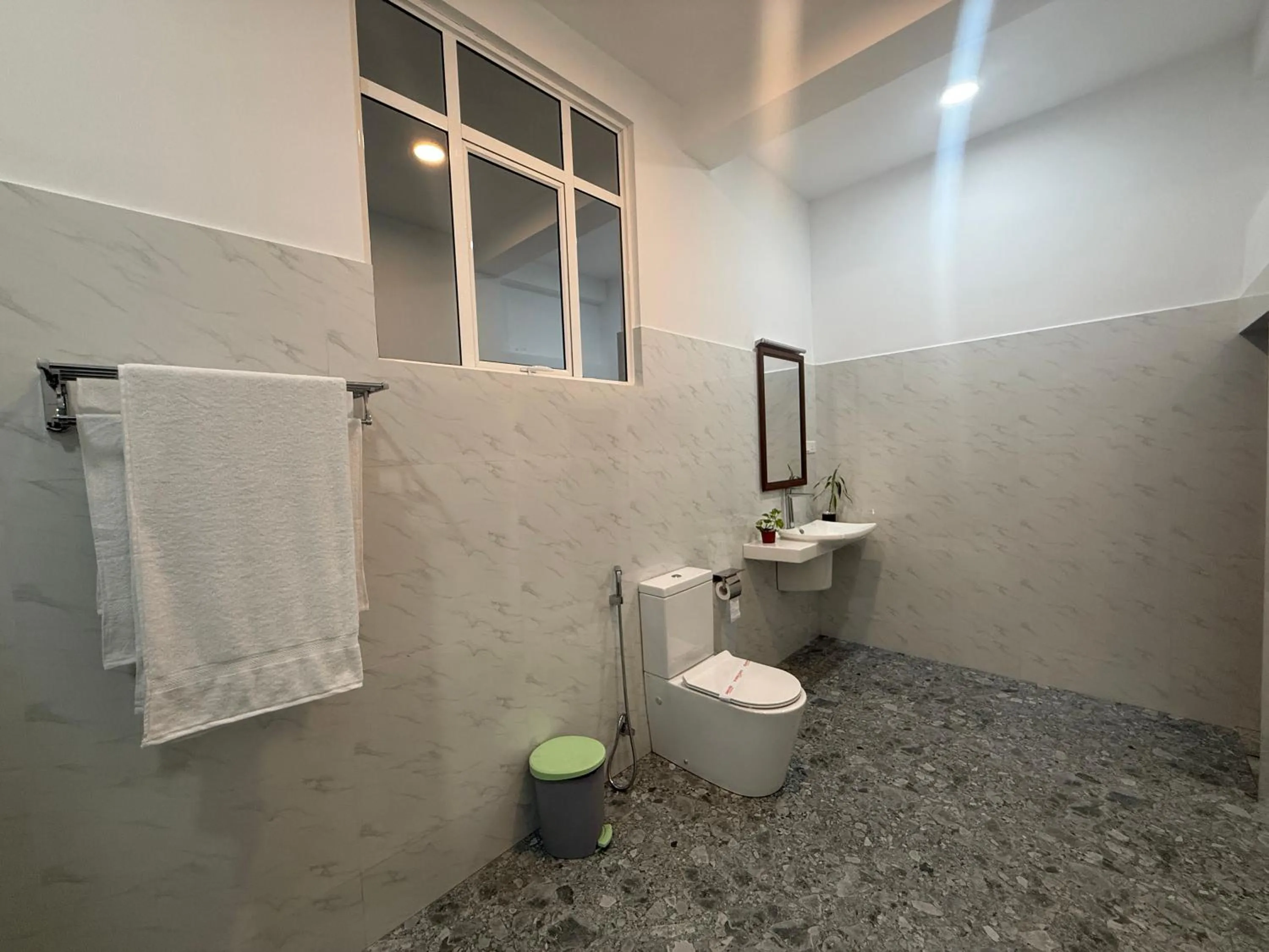 Bathroom in Aloe Transit Hotel